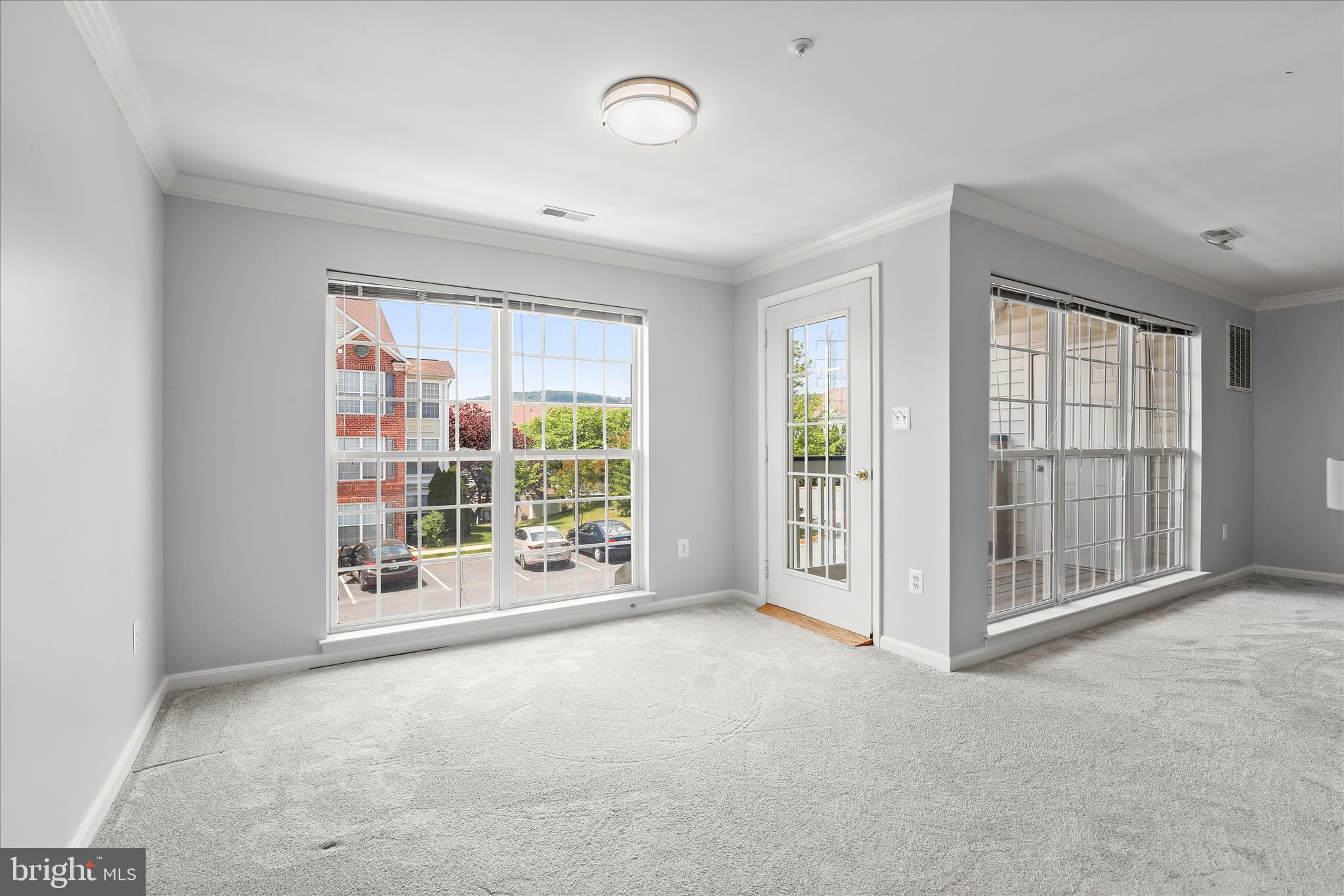 RIDGEVIEW - Residential