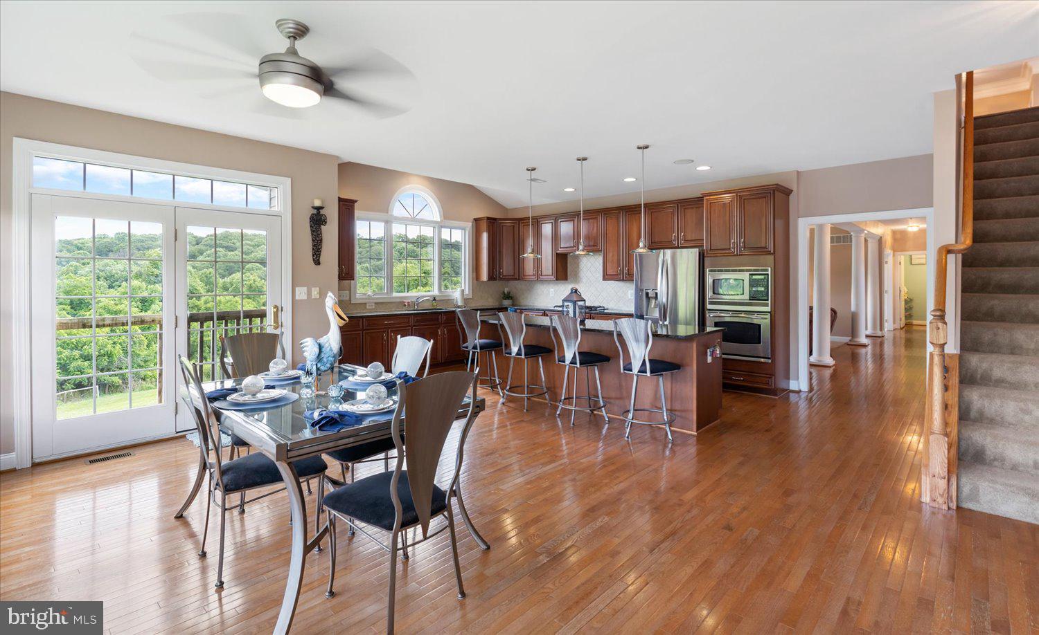 WILLOW VALE FARMS - Residential