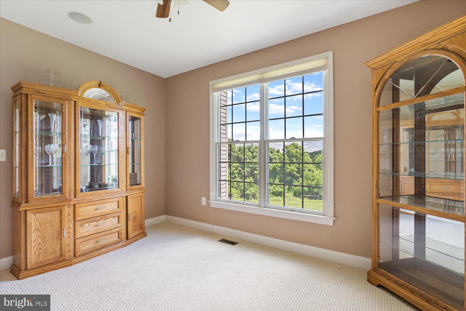 WILLOW VALE FARMS - Residential