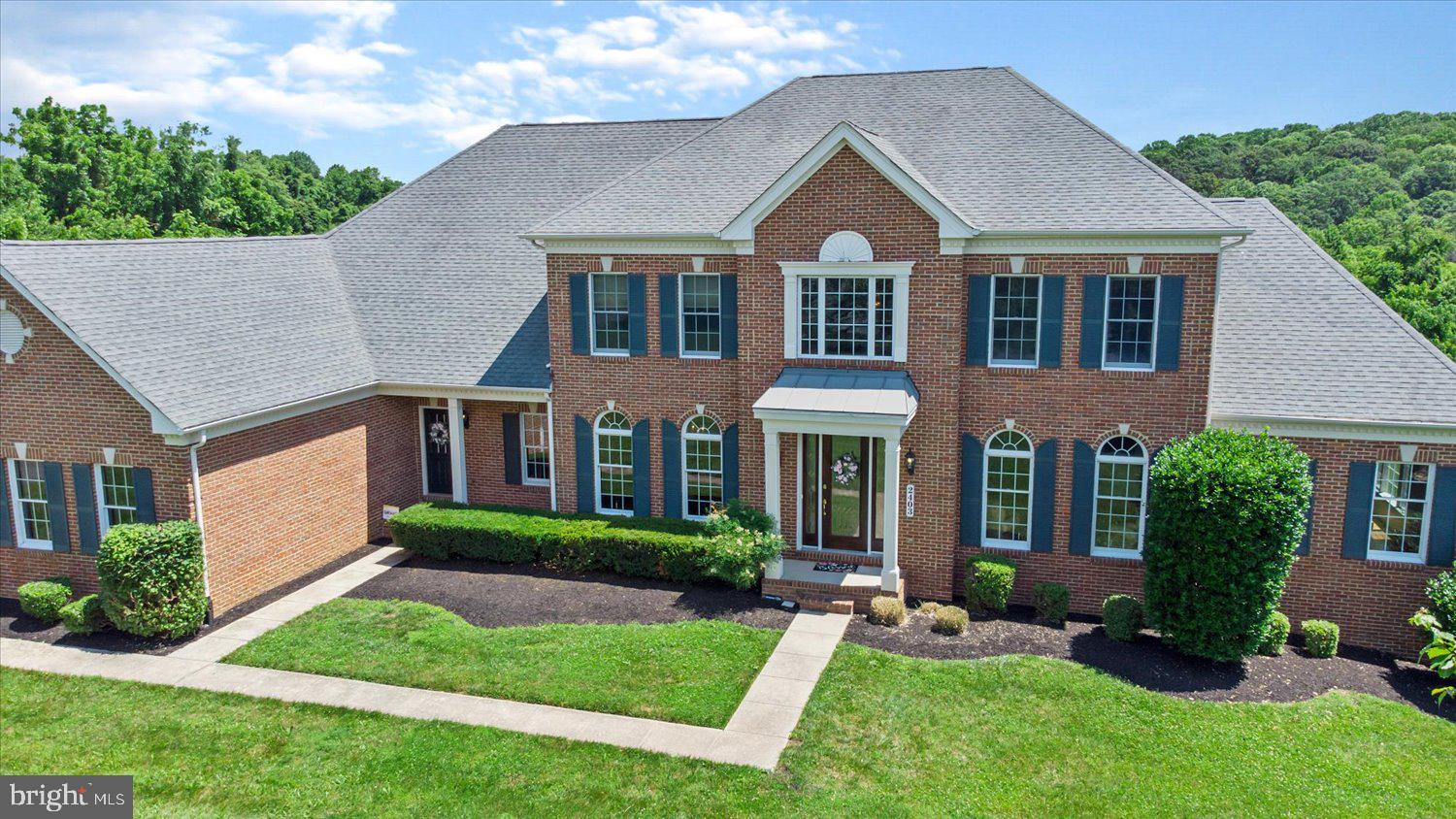 WILLOW VALE FARMS - Residential