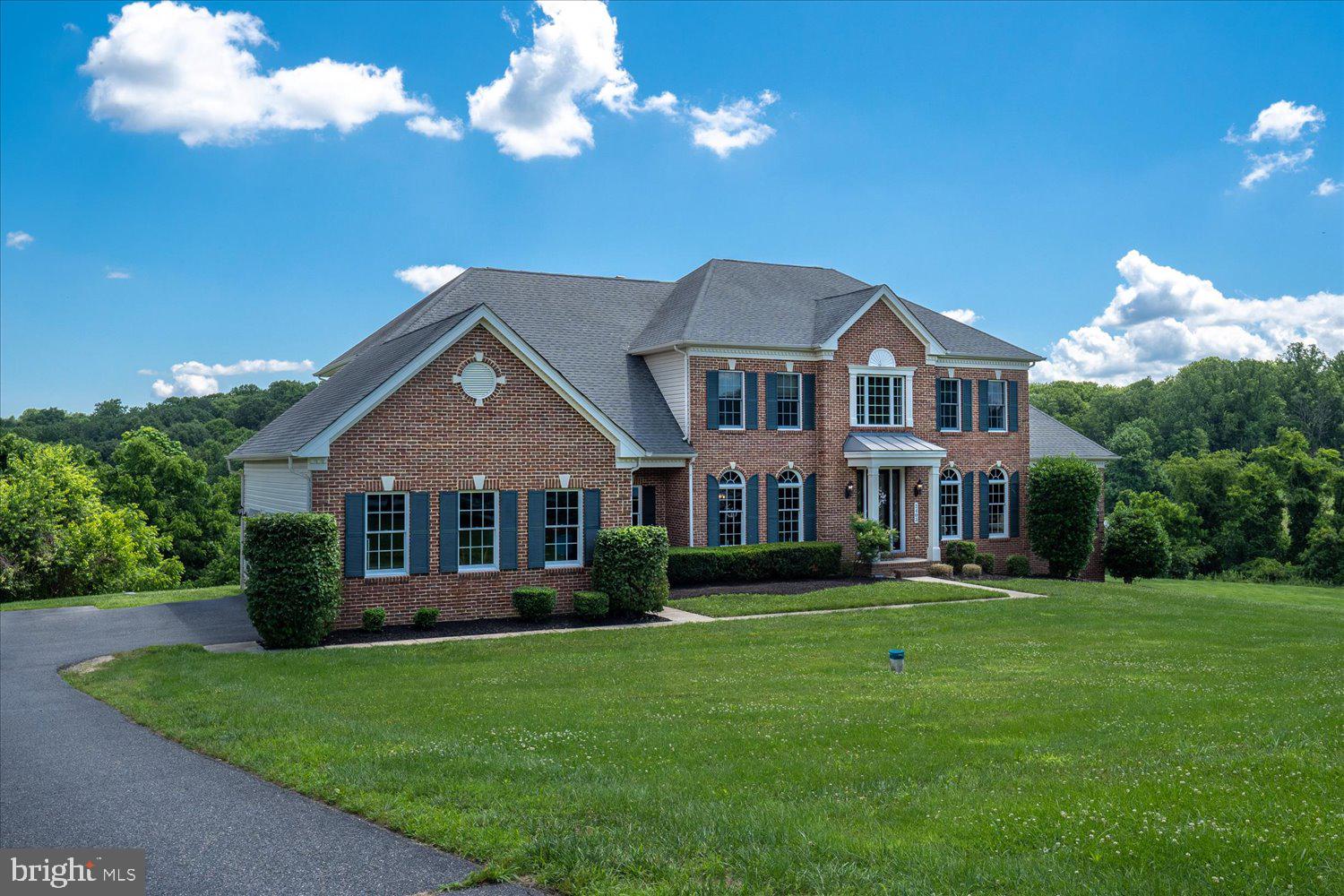 WILLOW VALE FARMS - Residential