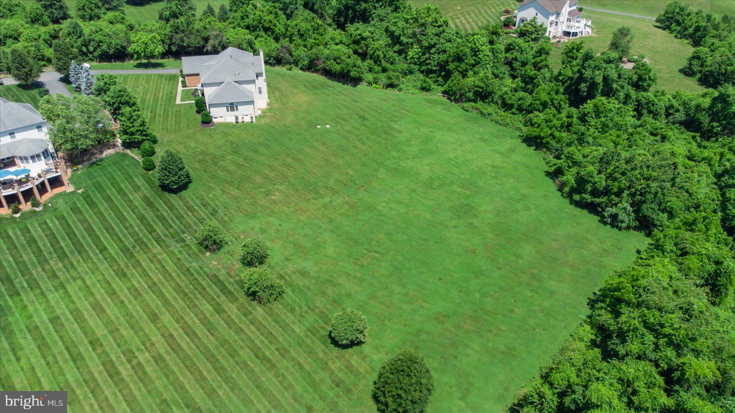 WILLOW VALE FARMS - Residential