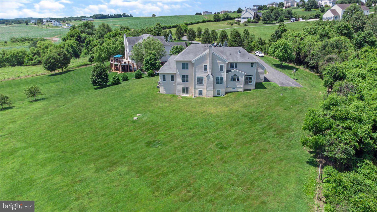 WILLOW VALE FARMS - Residential