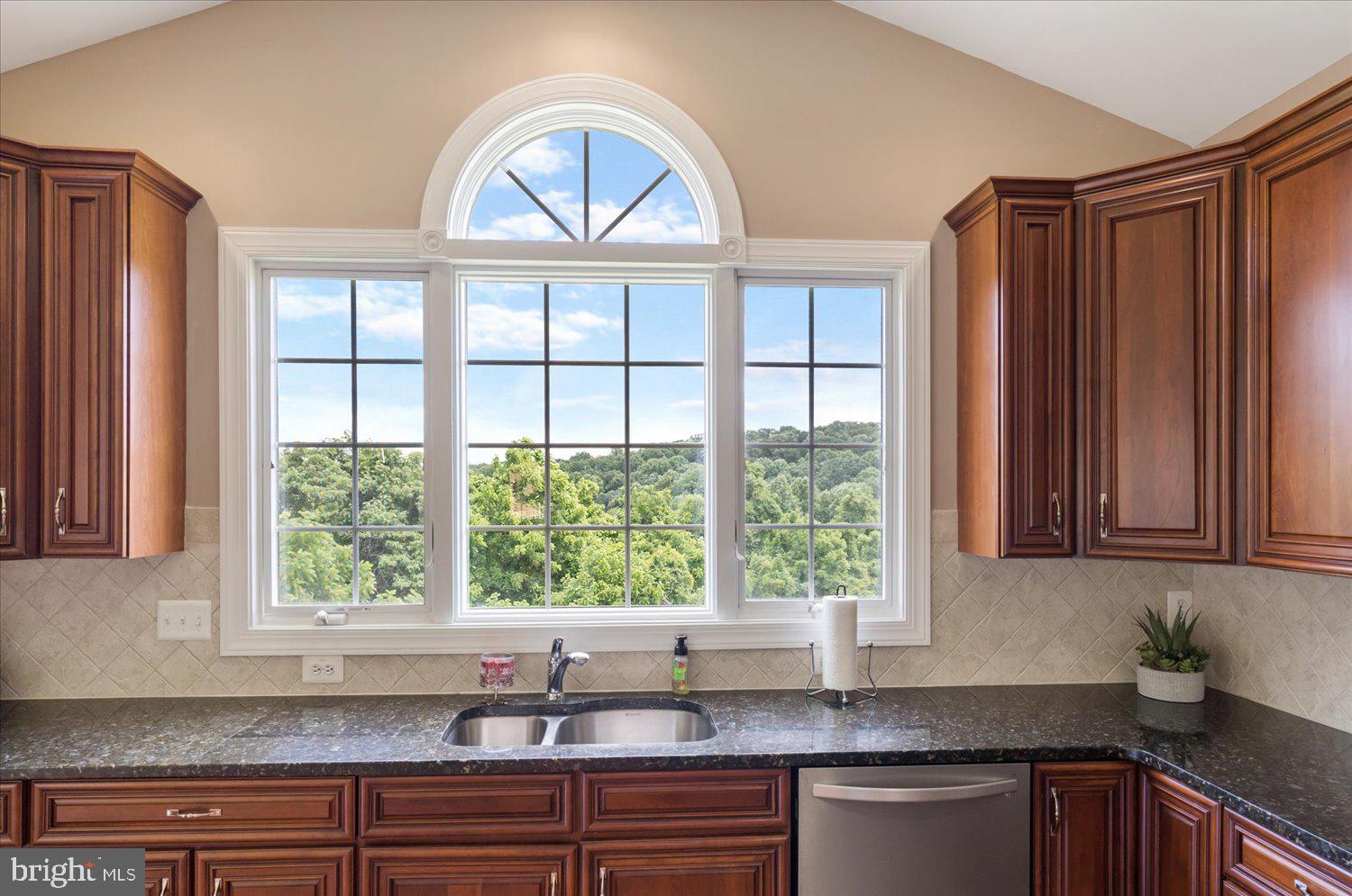 WILLOW VALE FARMS - Residential