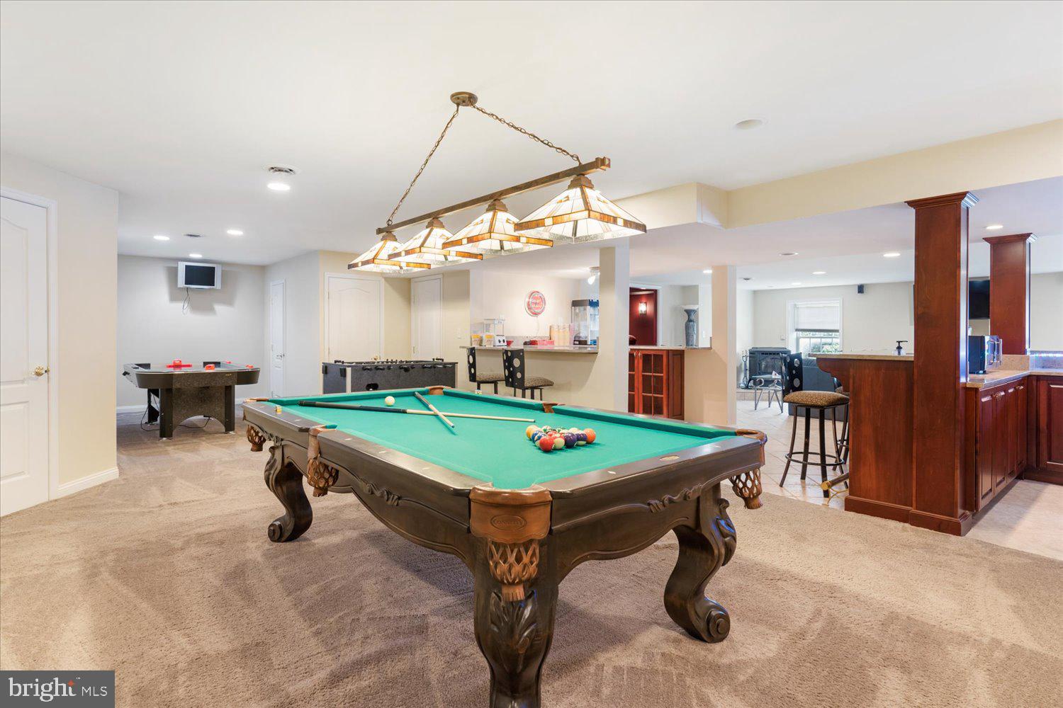 WILLOW VALE FARMS - Residential