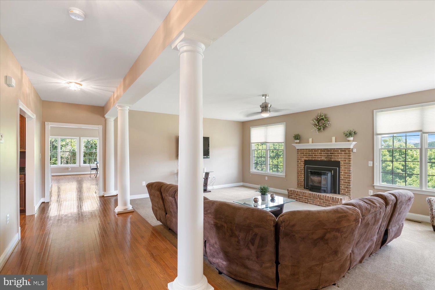 WILLOW VALE FARMS - Residential