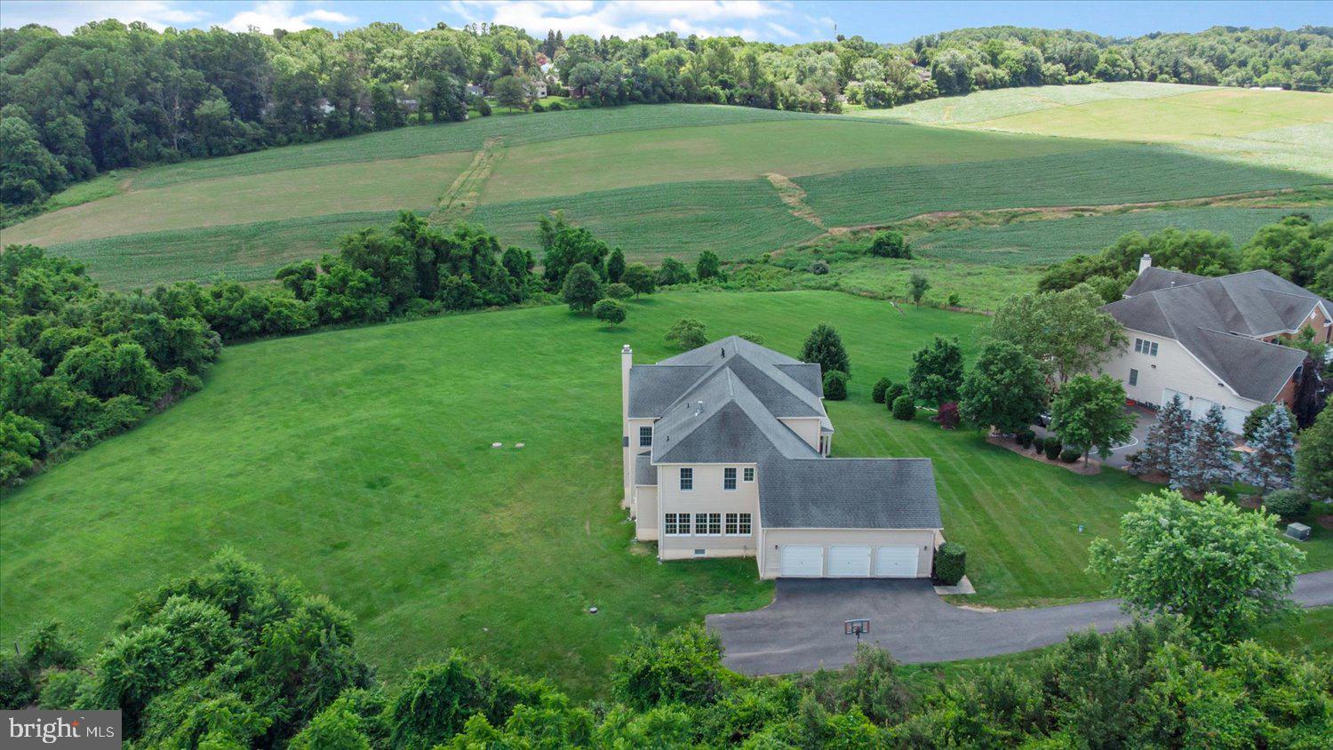 WILLOW VALE FARMS - Residential