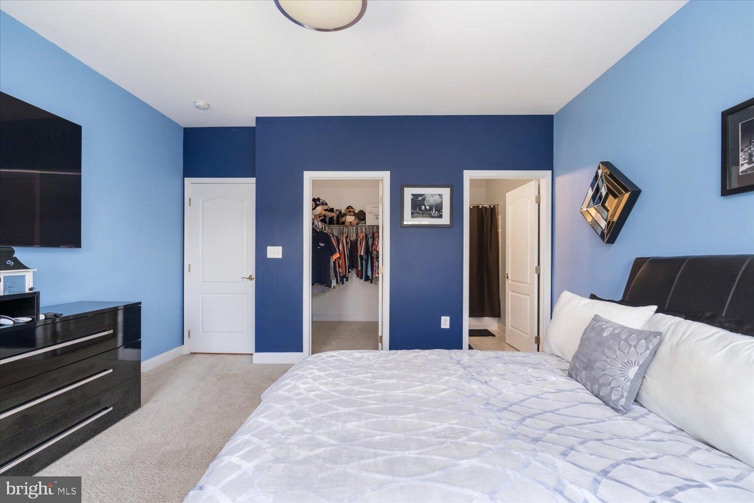 WILLOW VALE FARMS - Residential