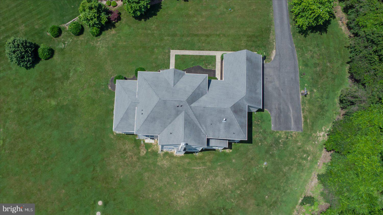 WILLOW VALE FARMS - Residential