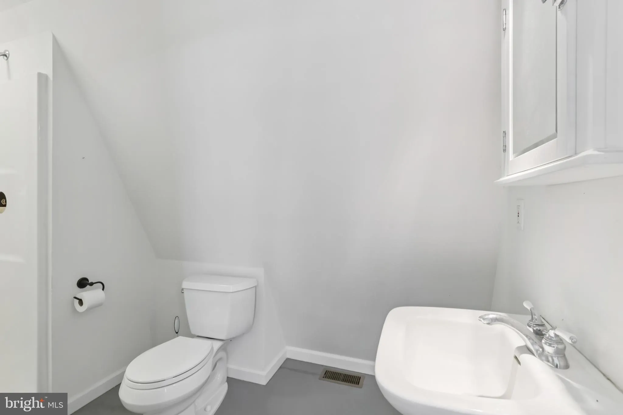 Monroeville, New Jersey 08343, United States, 3 Bedrooms Bedrooms, ,2 BathroomsBathrooms,Residential,Coming Soon,176701