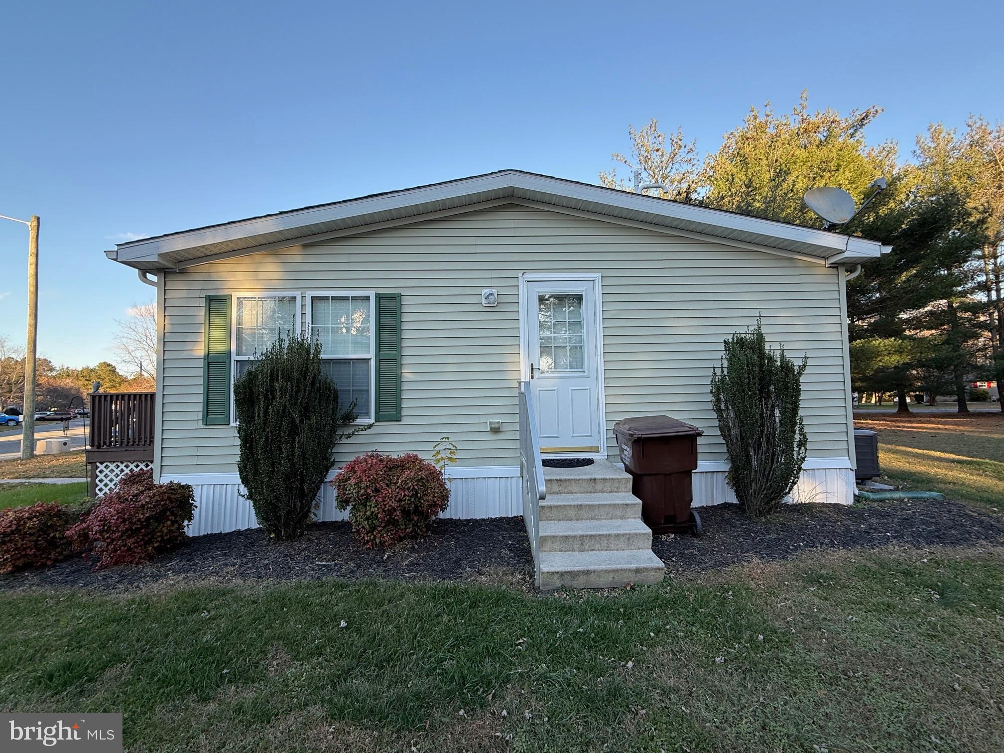 9347 COLONIAL MILL DR