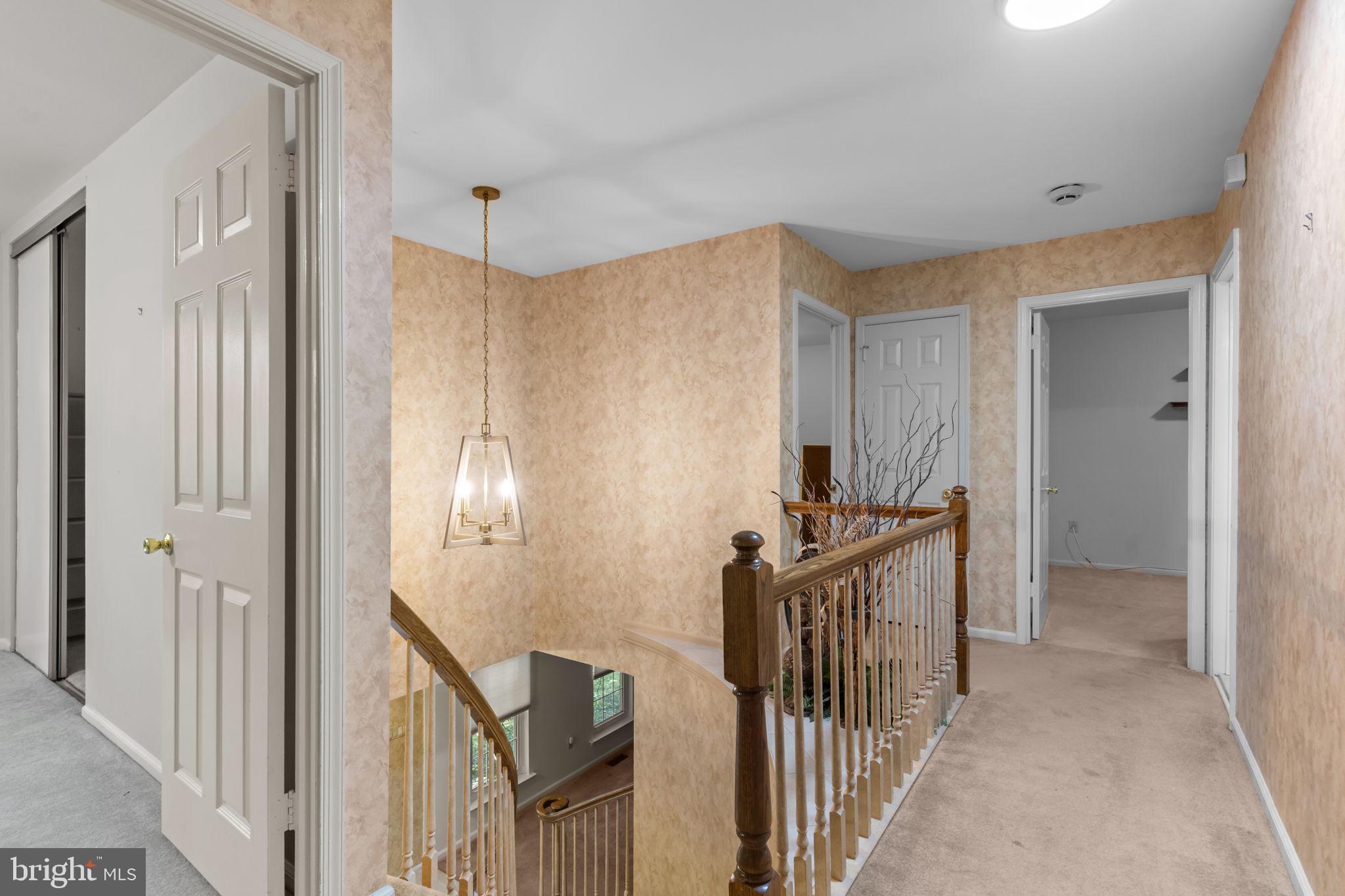 WOODLYN CROSSING - Residential