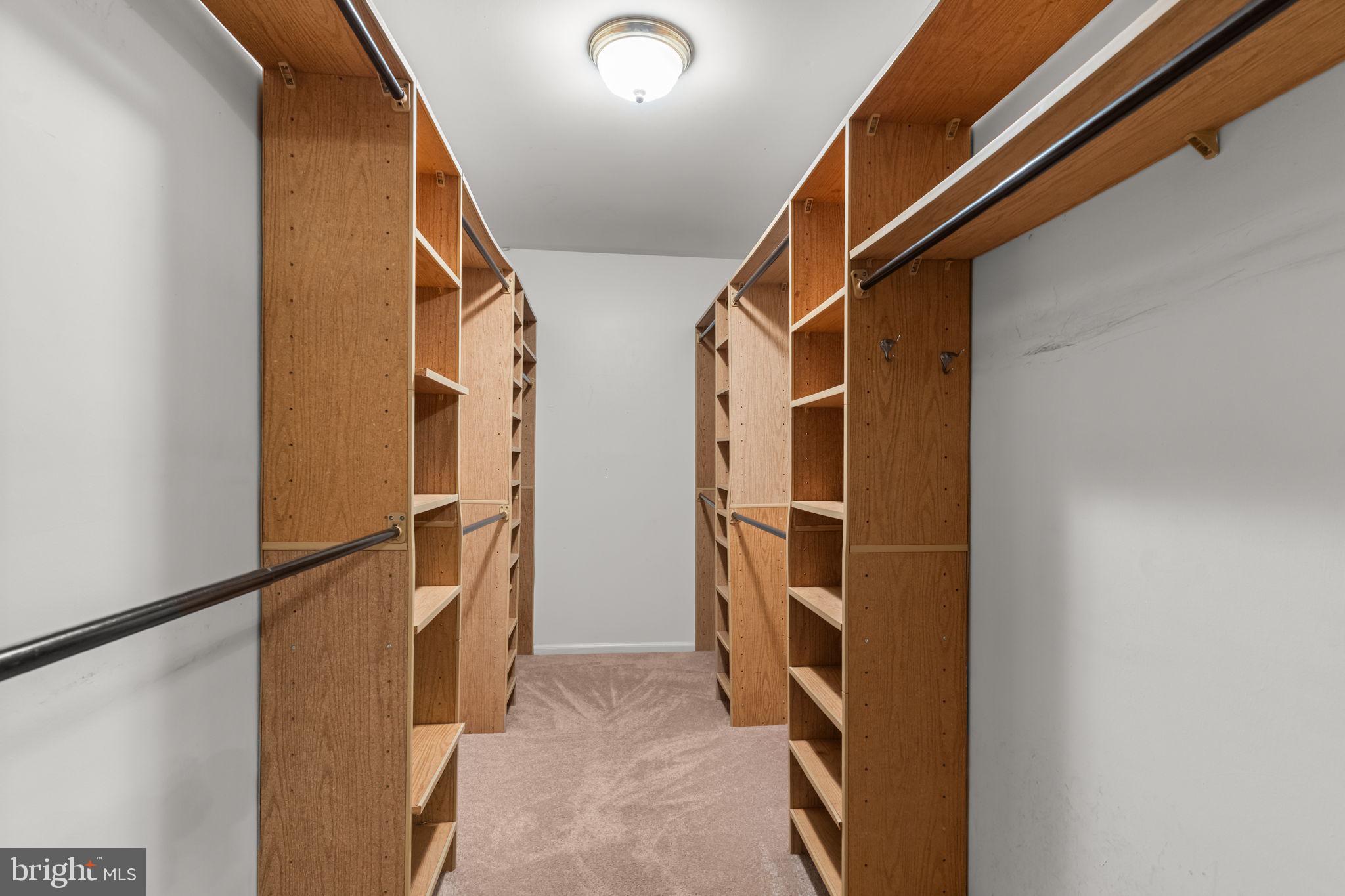 WOODLYN CROSSING - Residential