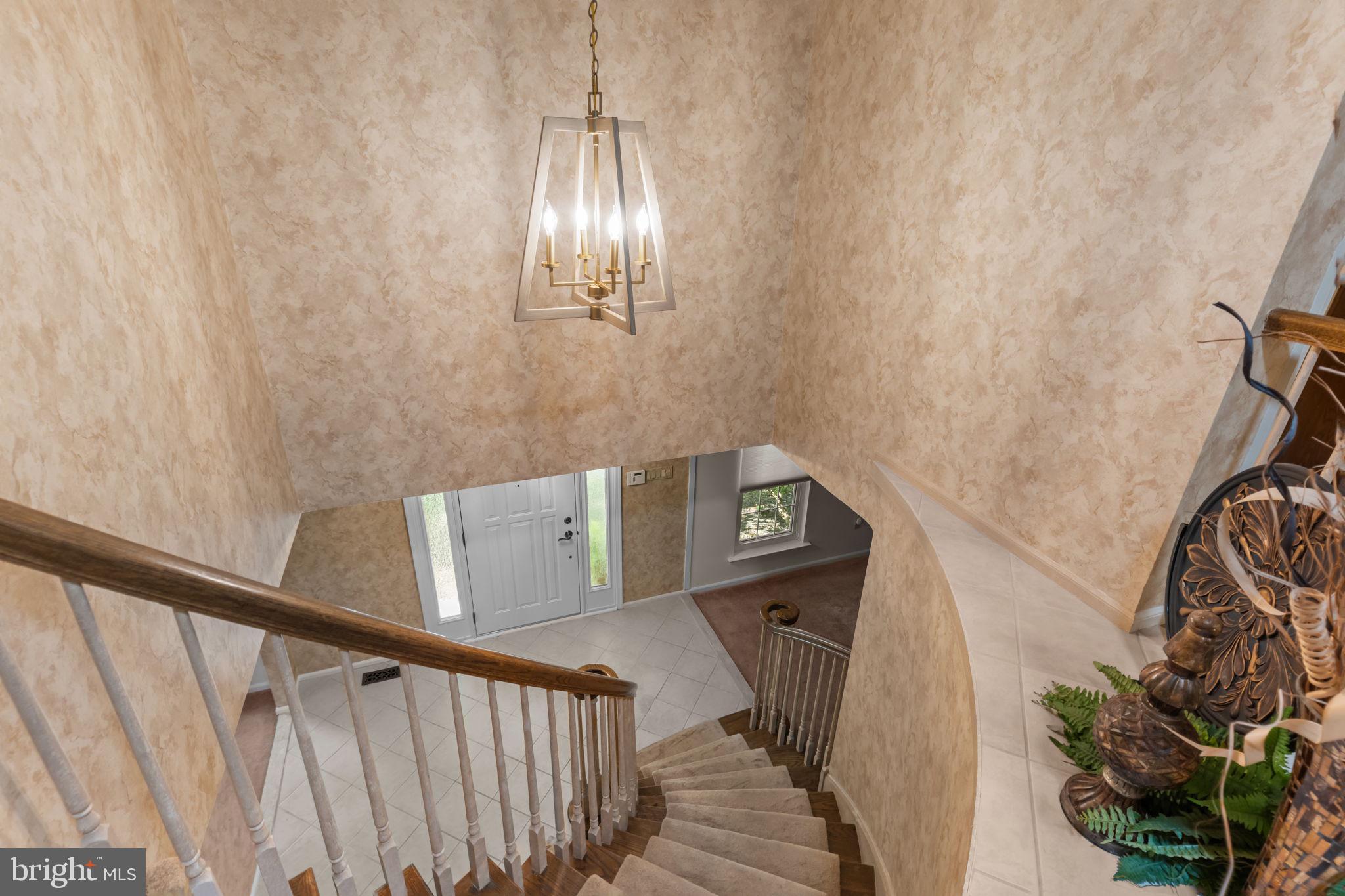 WOODLYN CROSSING - Residential