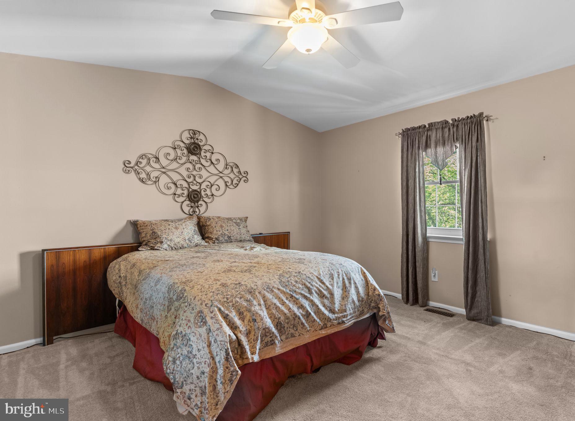 WOODLYN CROSSING - Residential