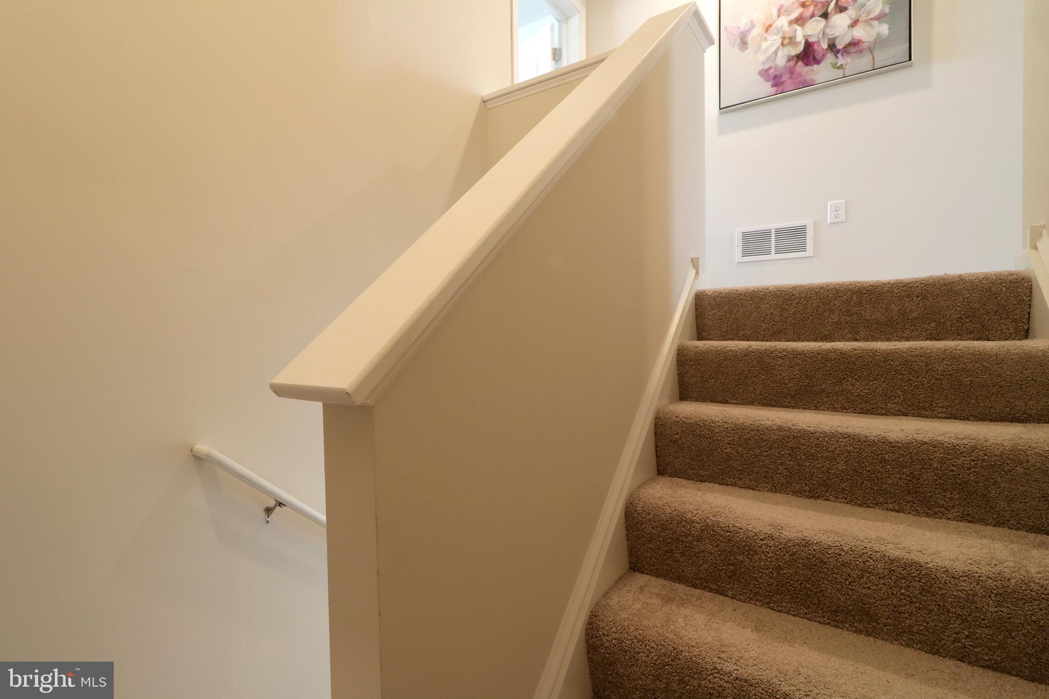 GRAYS POINTE - Residential