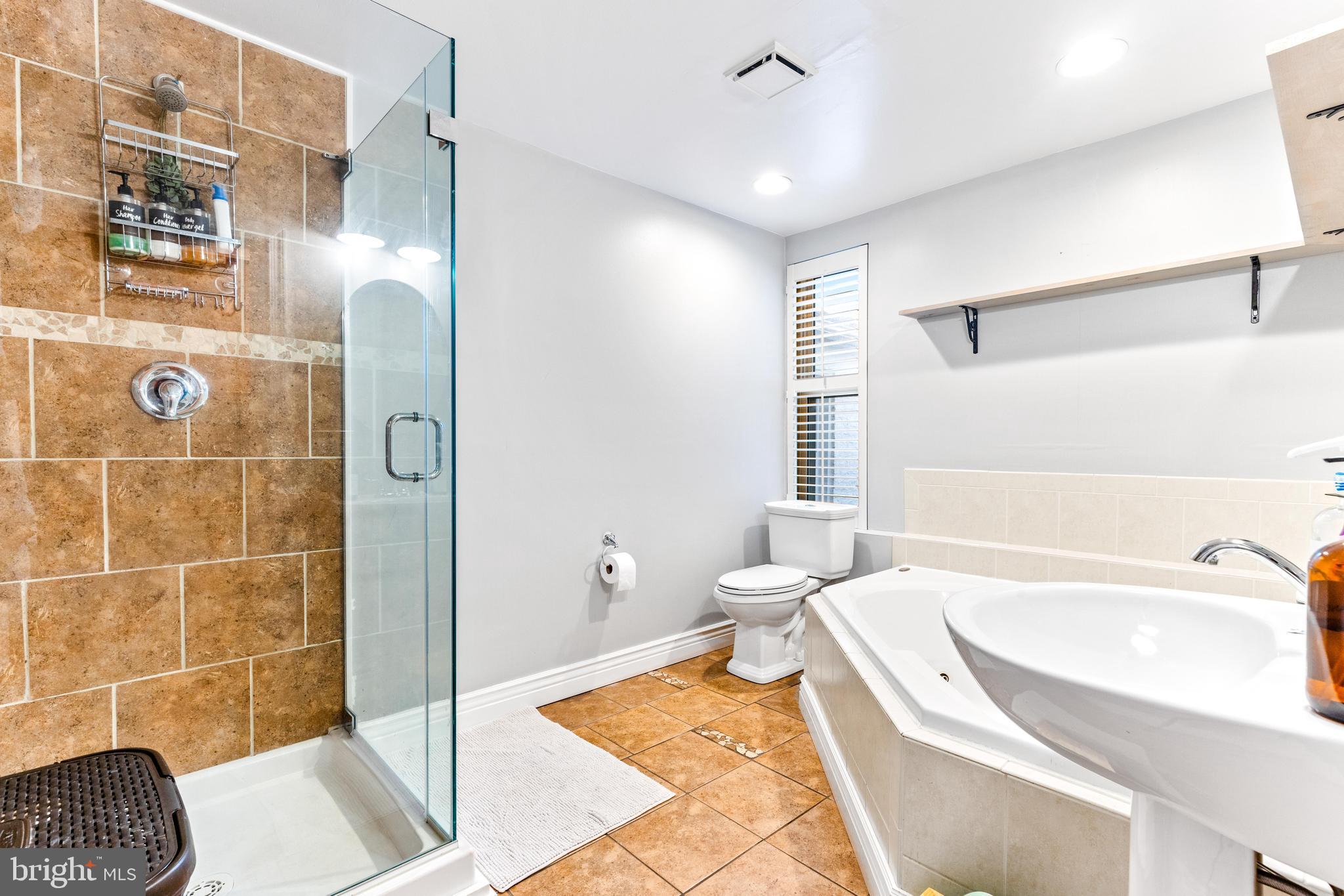 BUTCHERS HILL - Residential