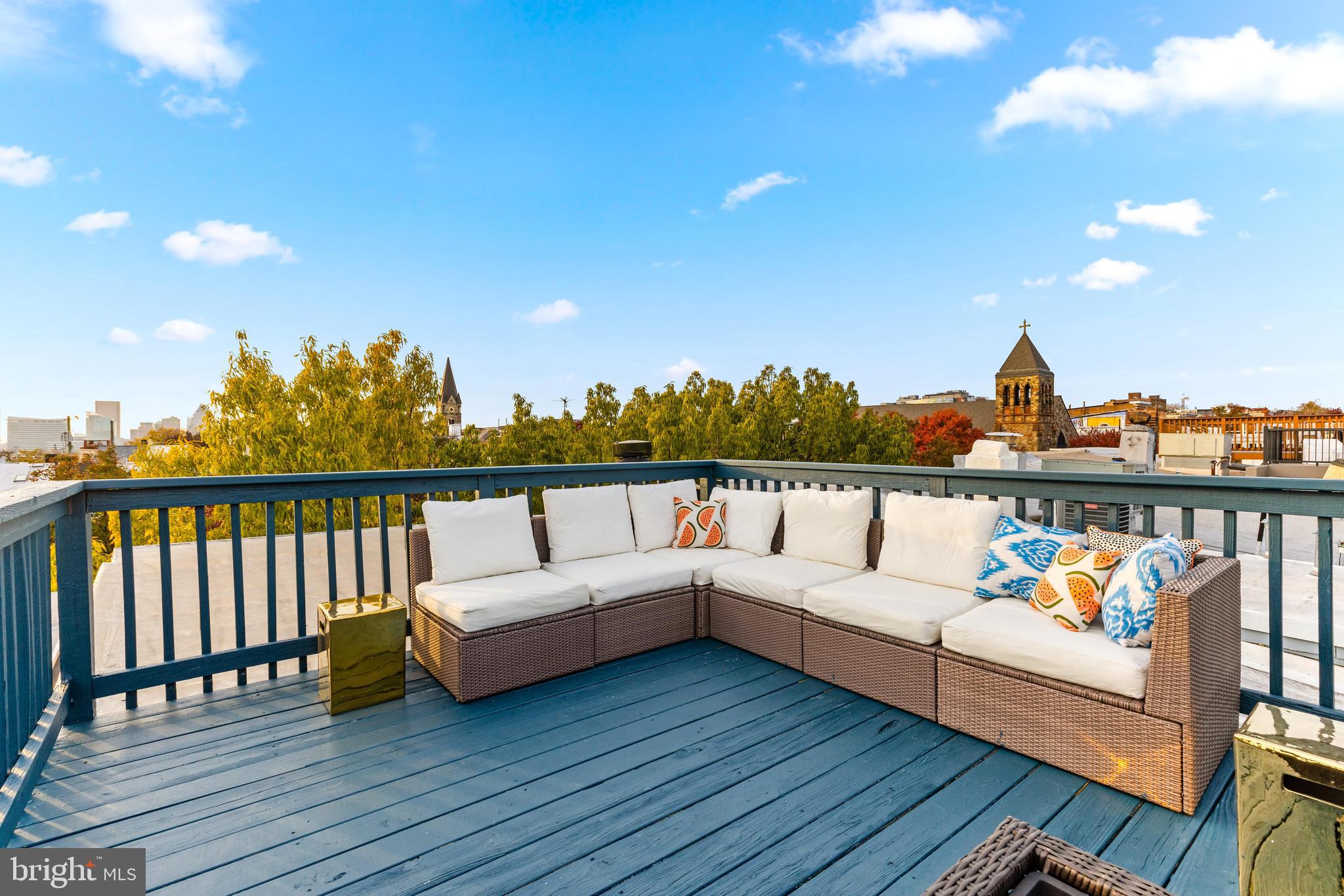 BUTCHERS HILL - Residential