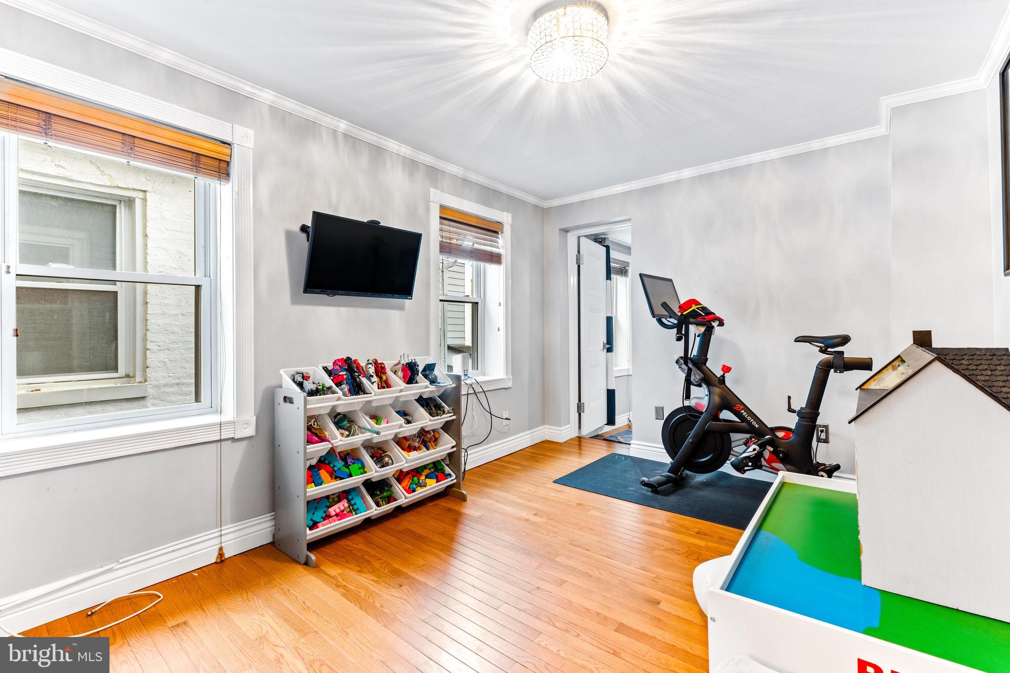 BUTCHERS HILL - Residential