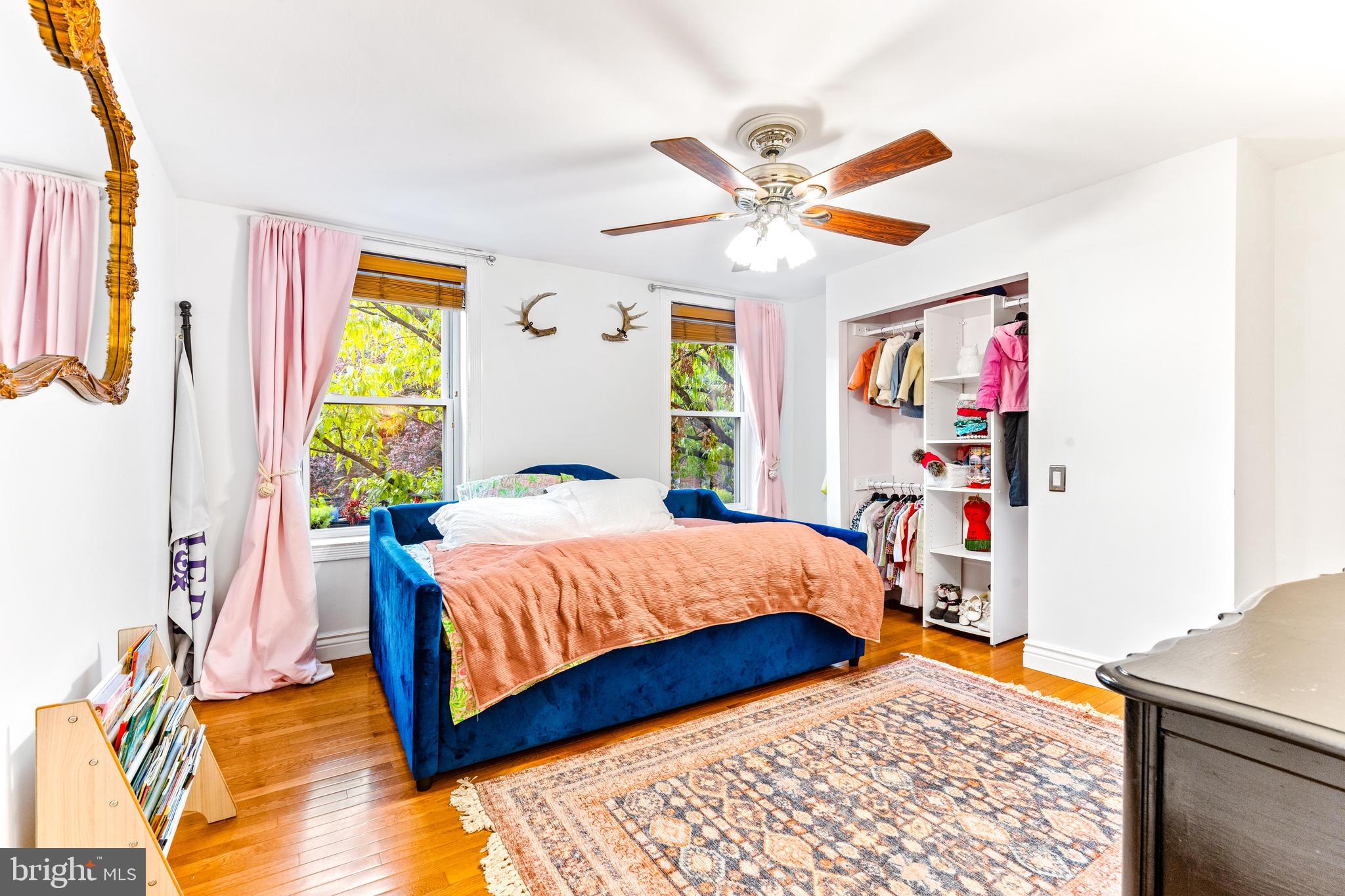 BUTCHERS HILL - Residential