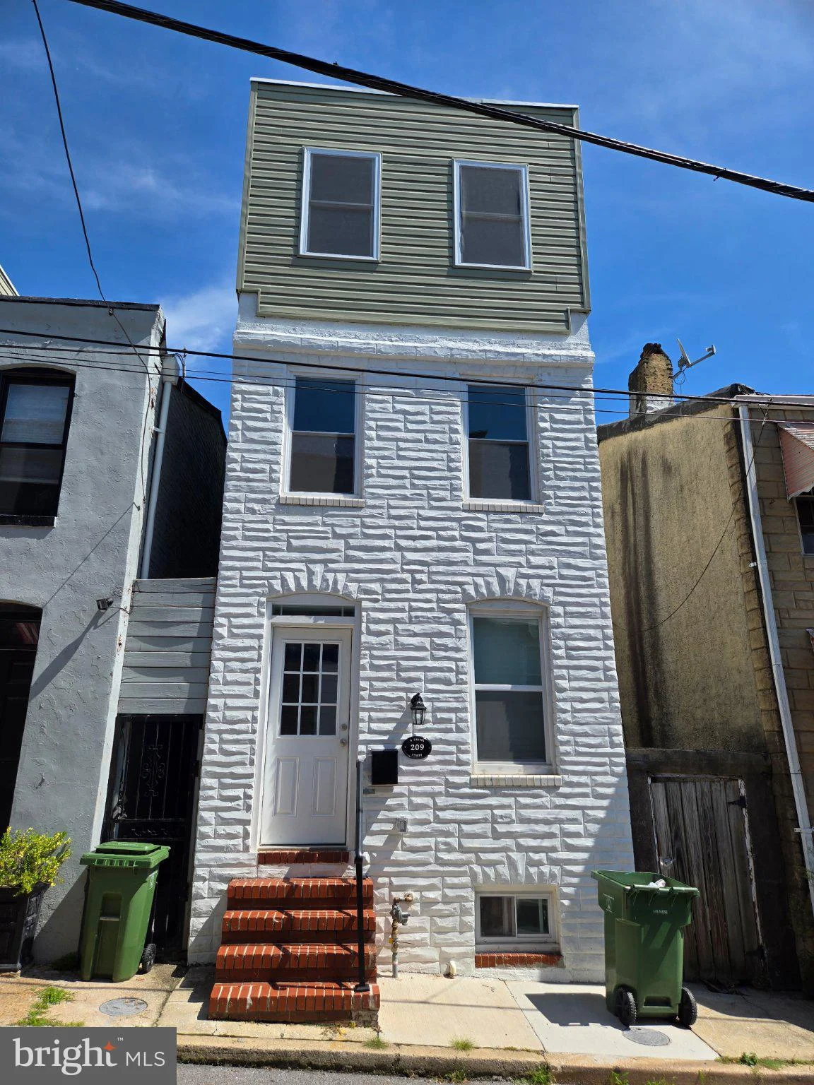 209 S Chapel Street, Baltimore, MD, 21231