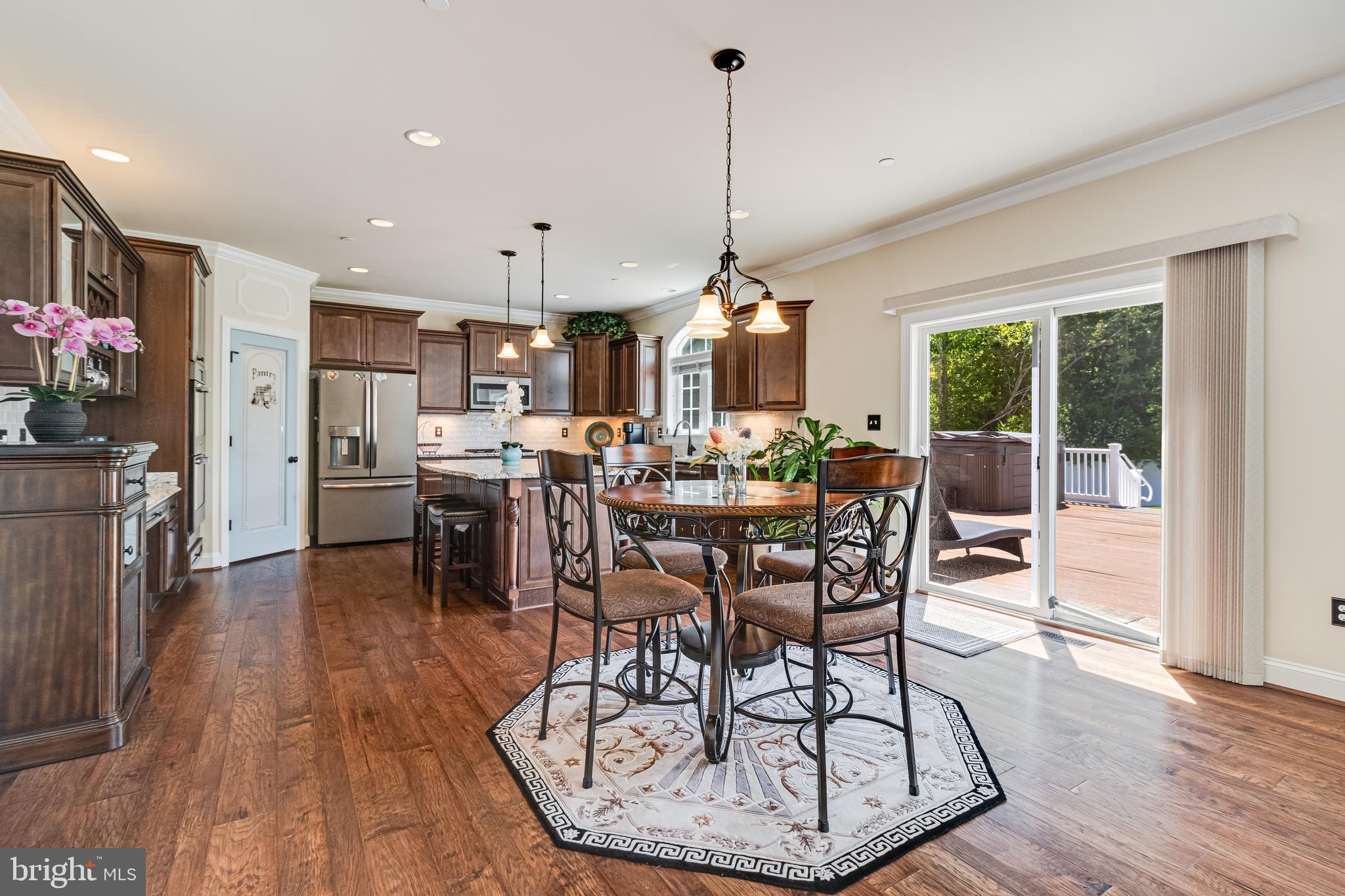 BELMONT - Residential