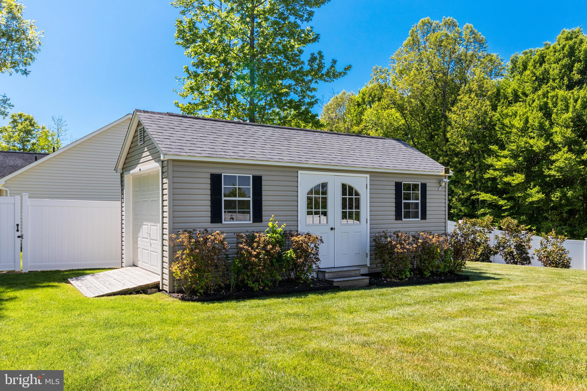 BELMONT - Residential