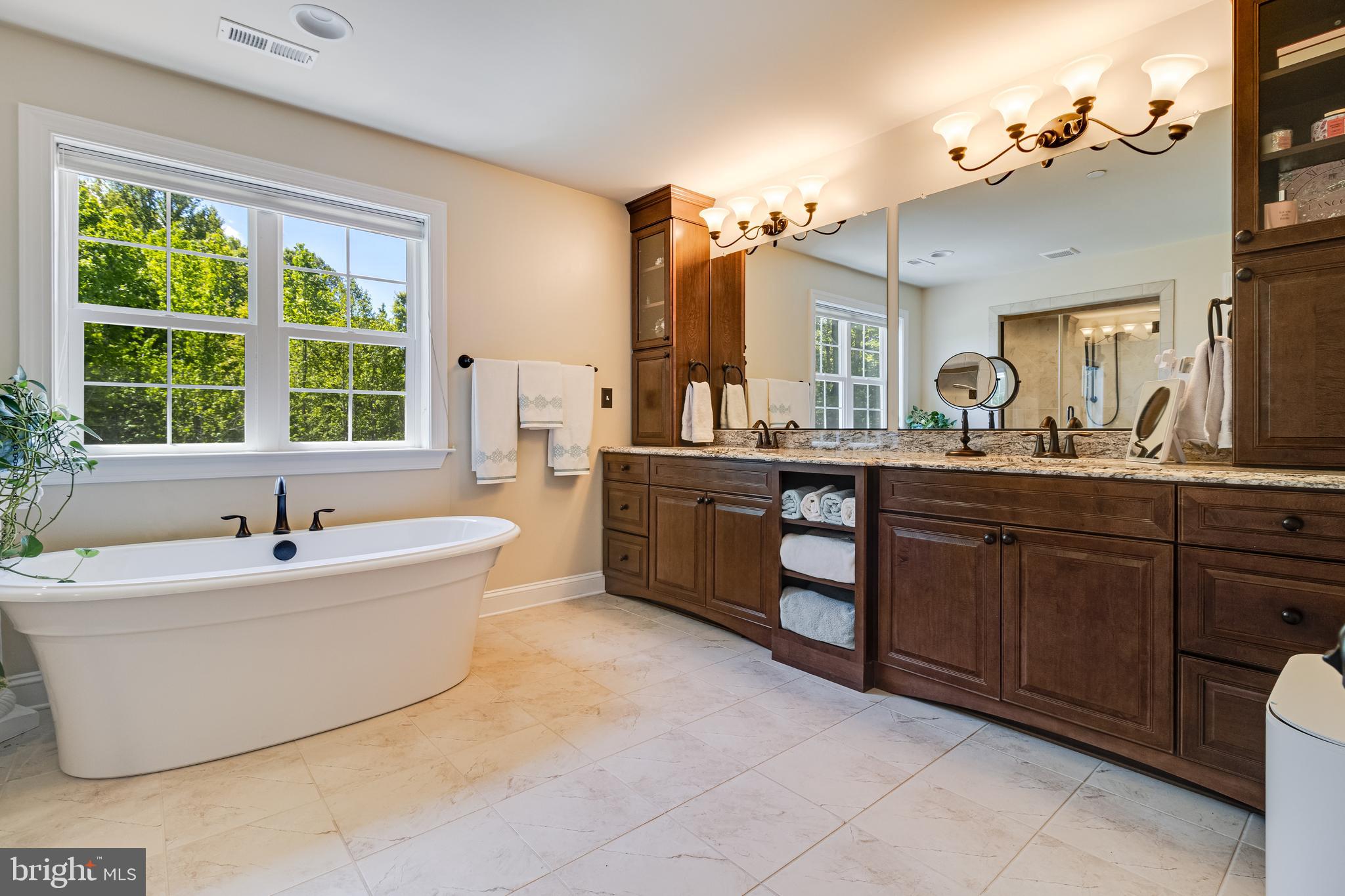 BELMONT - Residential