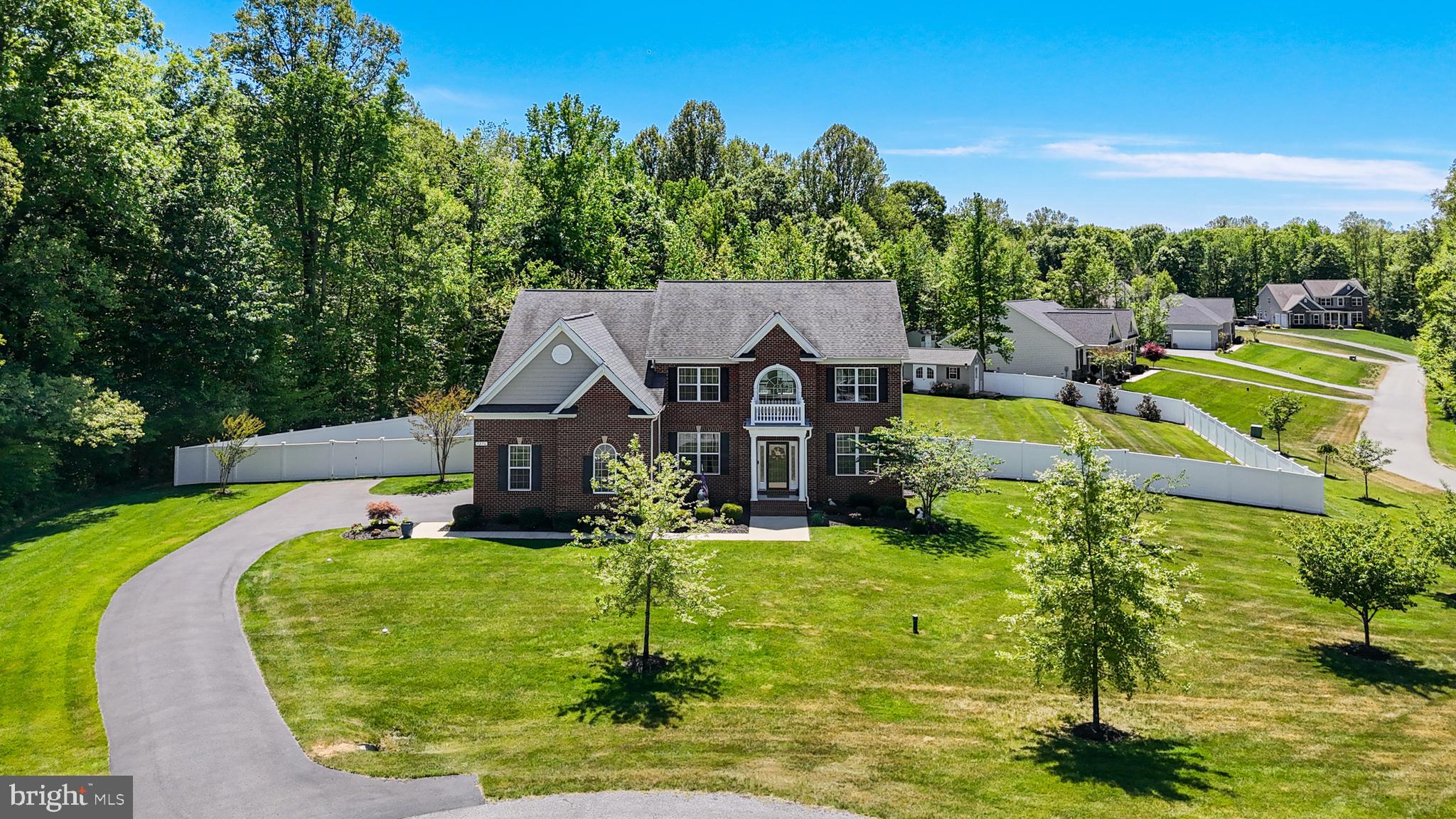 BELMONT - Residential