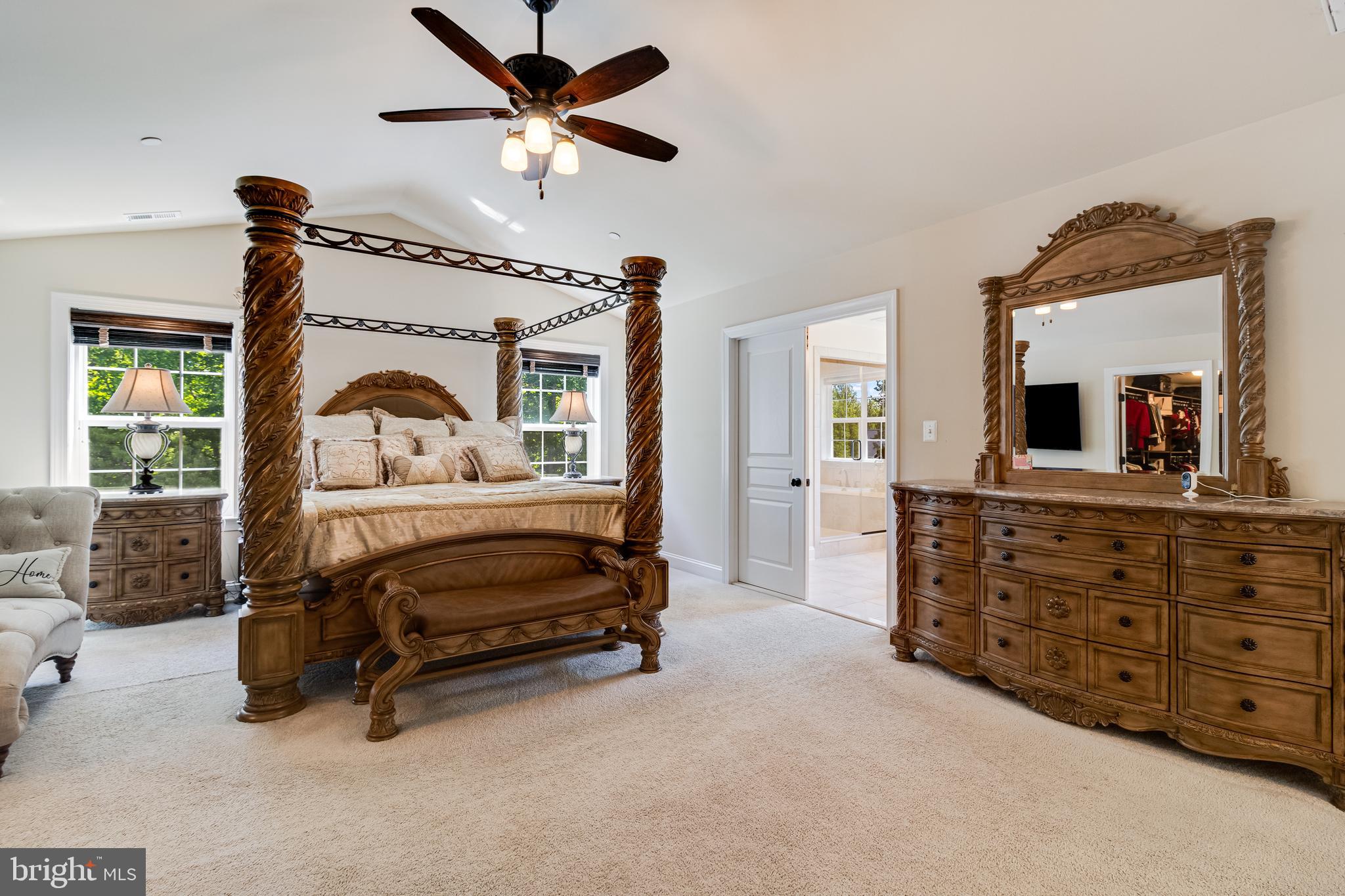 BELMONT - Residential