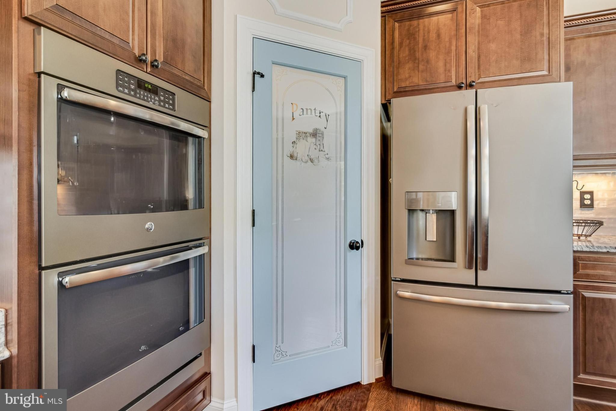 BELMONT - Residential