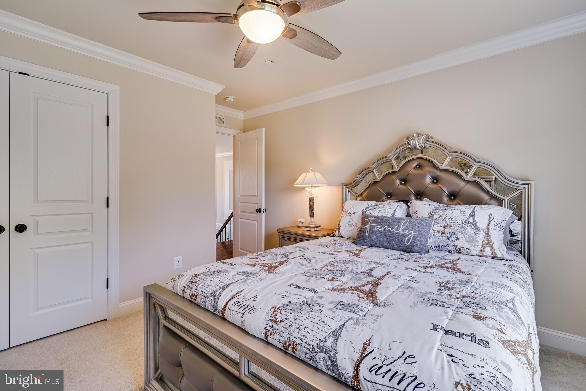 BELMONT - Residential