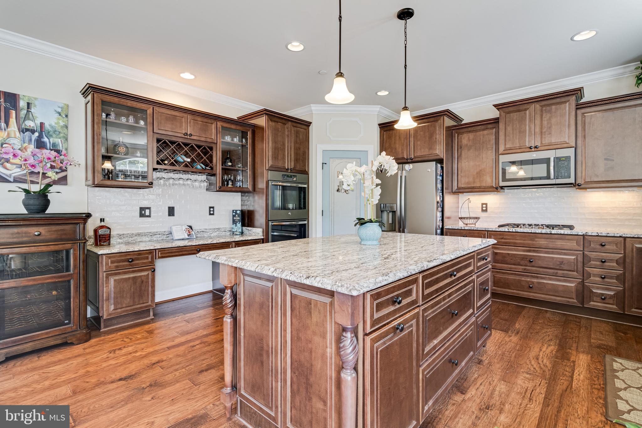 BELMONT - Residential