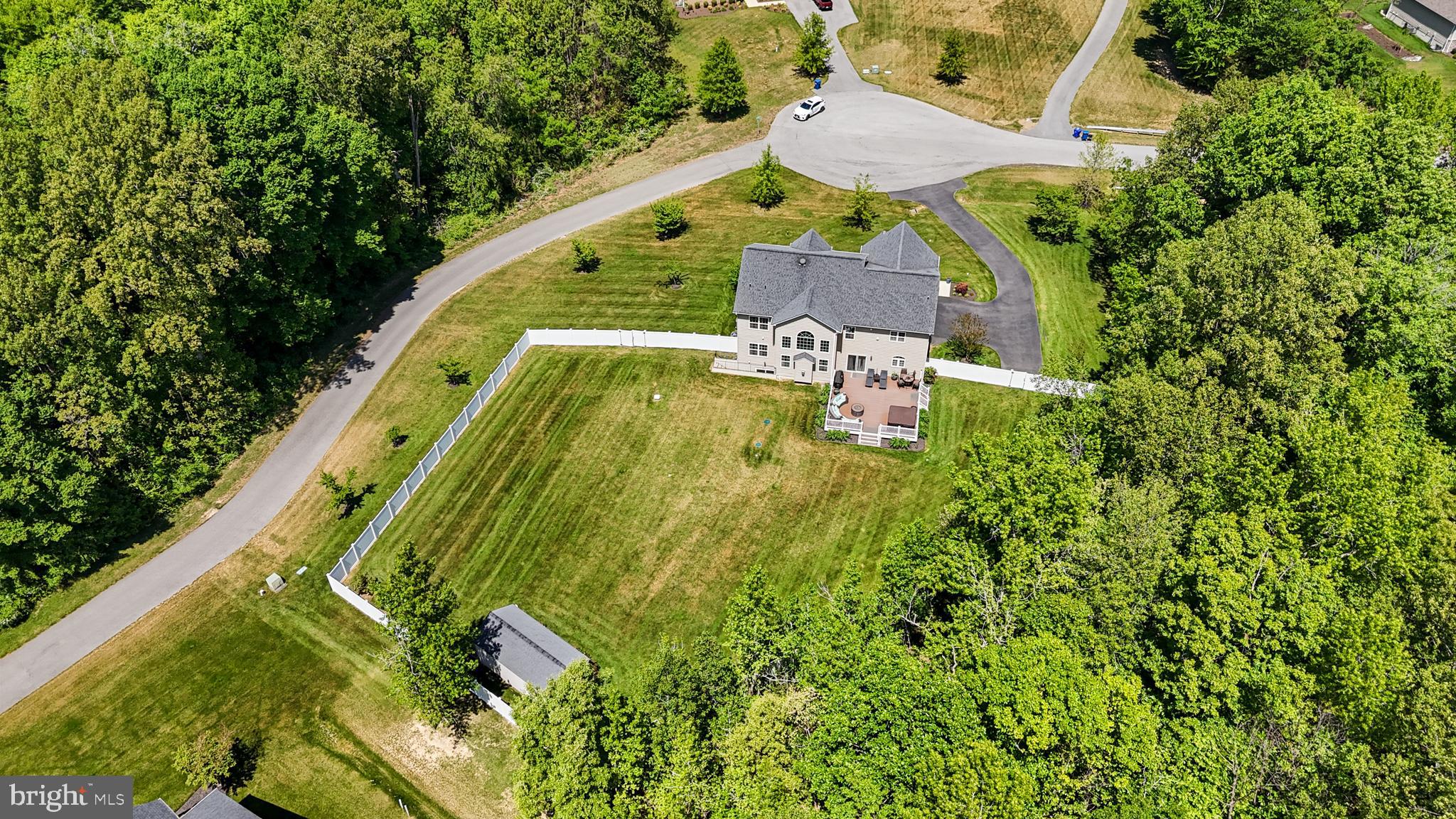 BELMONT - Residential