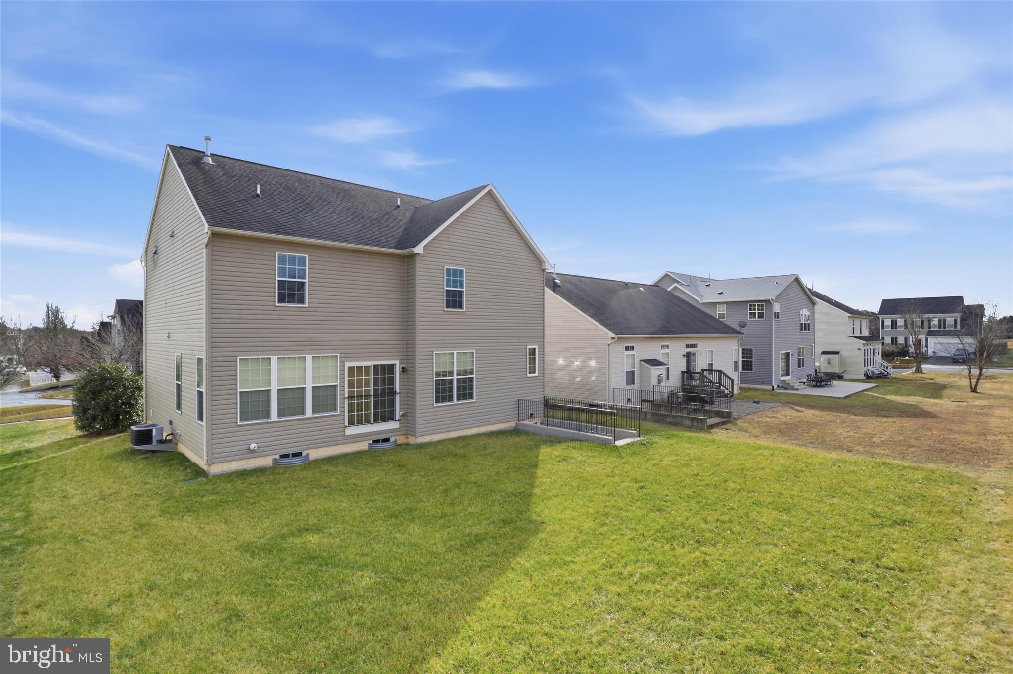 MEADOWS AT MORRIS FARM - Residential