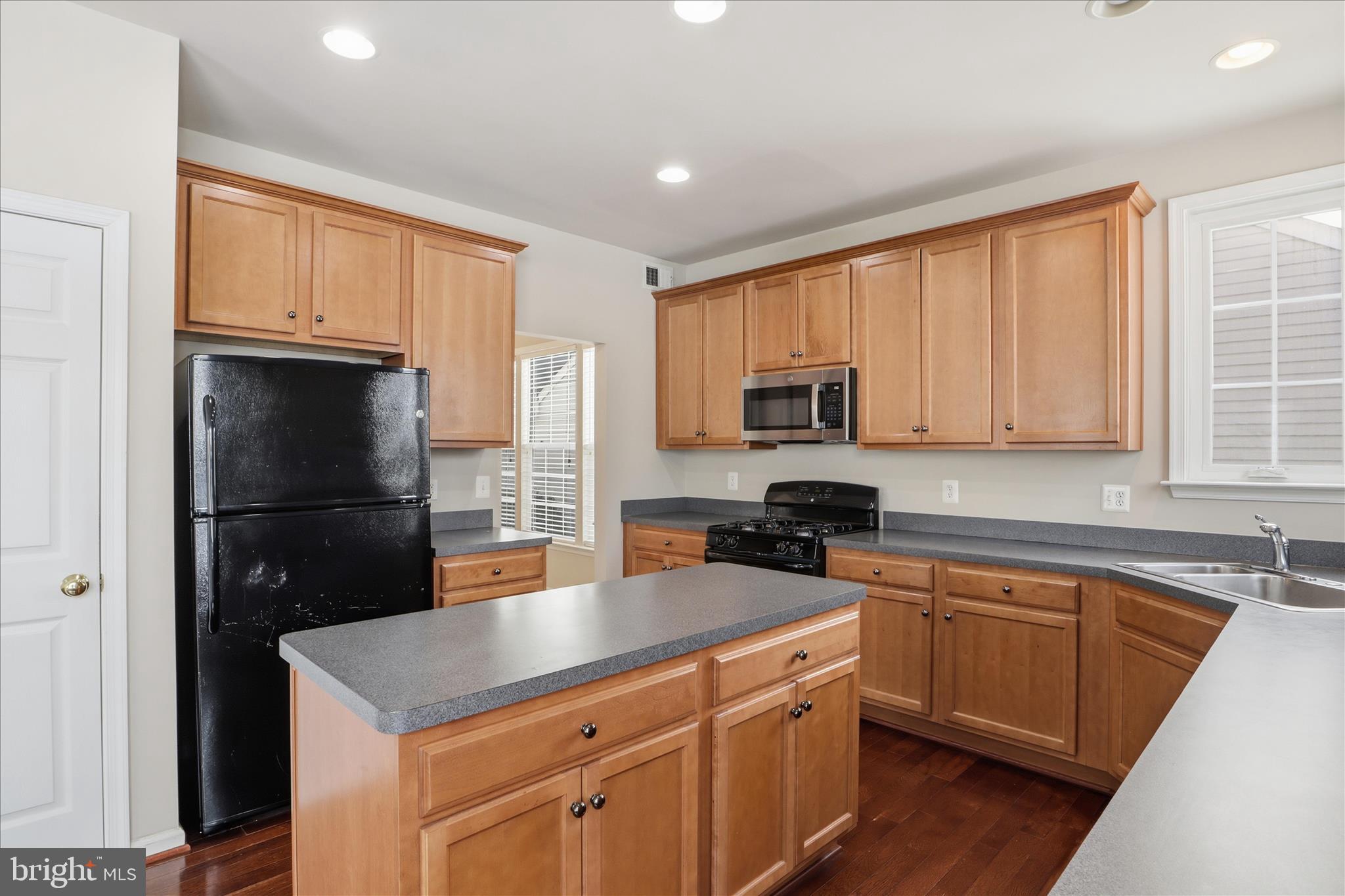 MEADOWS AT MORRIS FARM - Residential