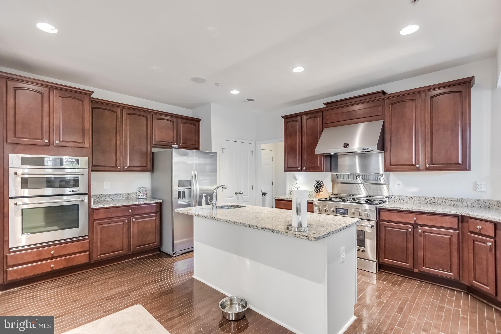 WINDSONG-PLAT 1> - Residential