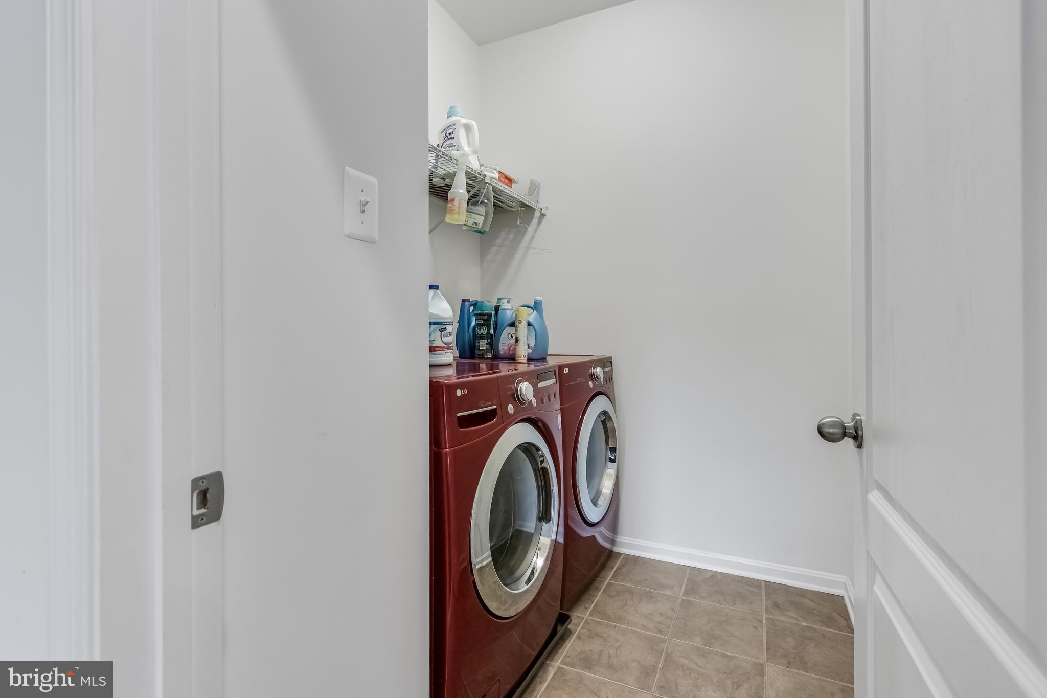 WINDSONG-PLAT 1> - Residential