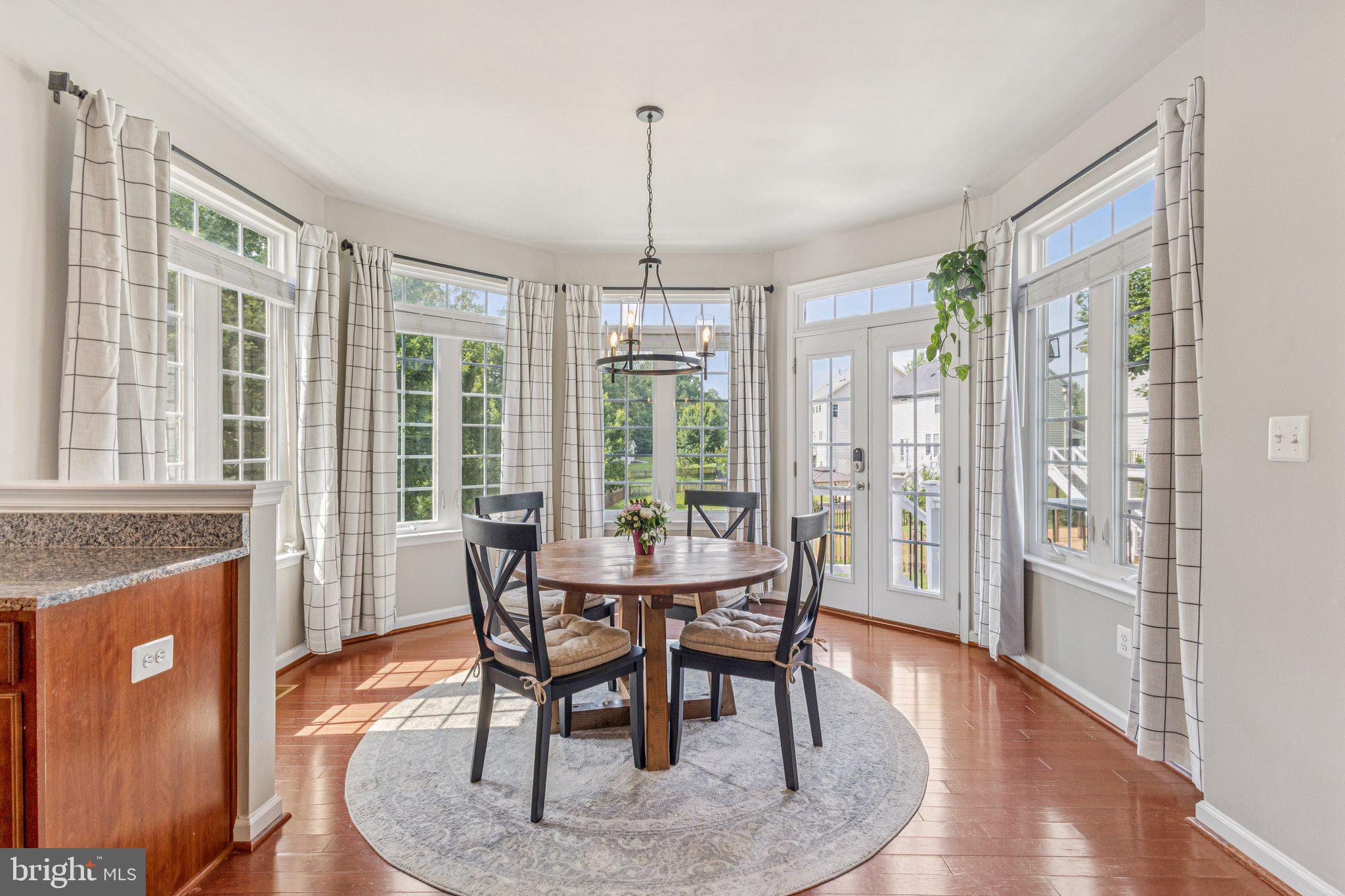 40 MANORWOOD DRIVE