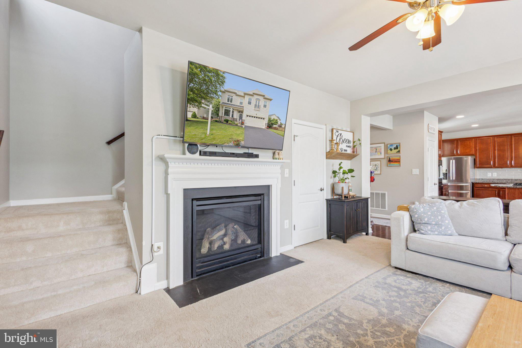 40 MANORWOOD DRIVE