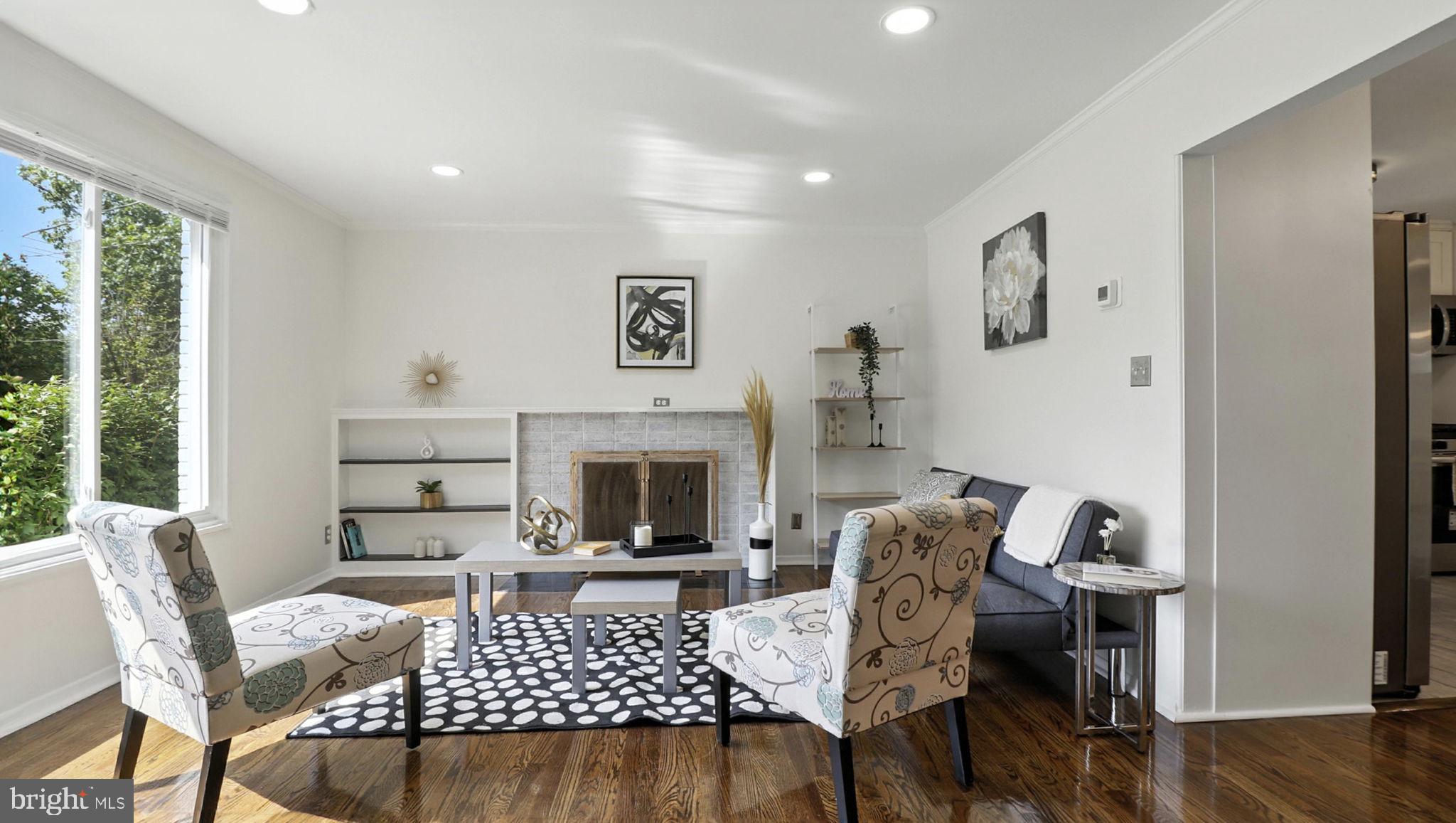 KENSINGTON - Residential