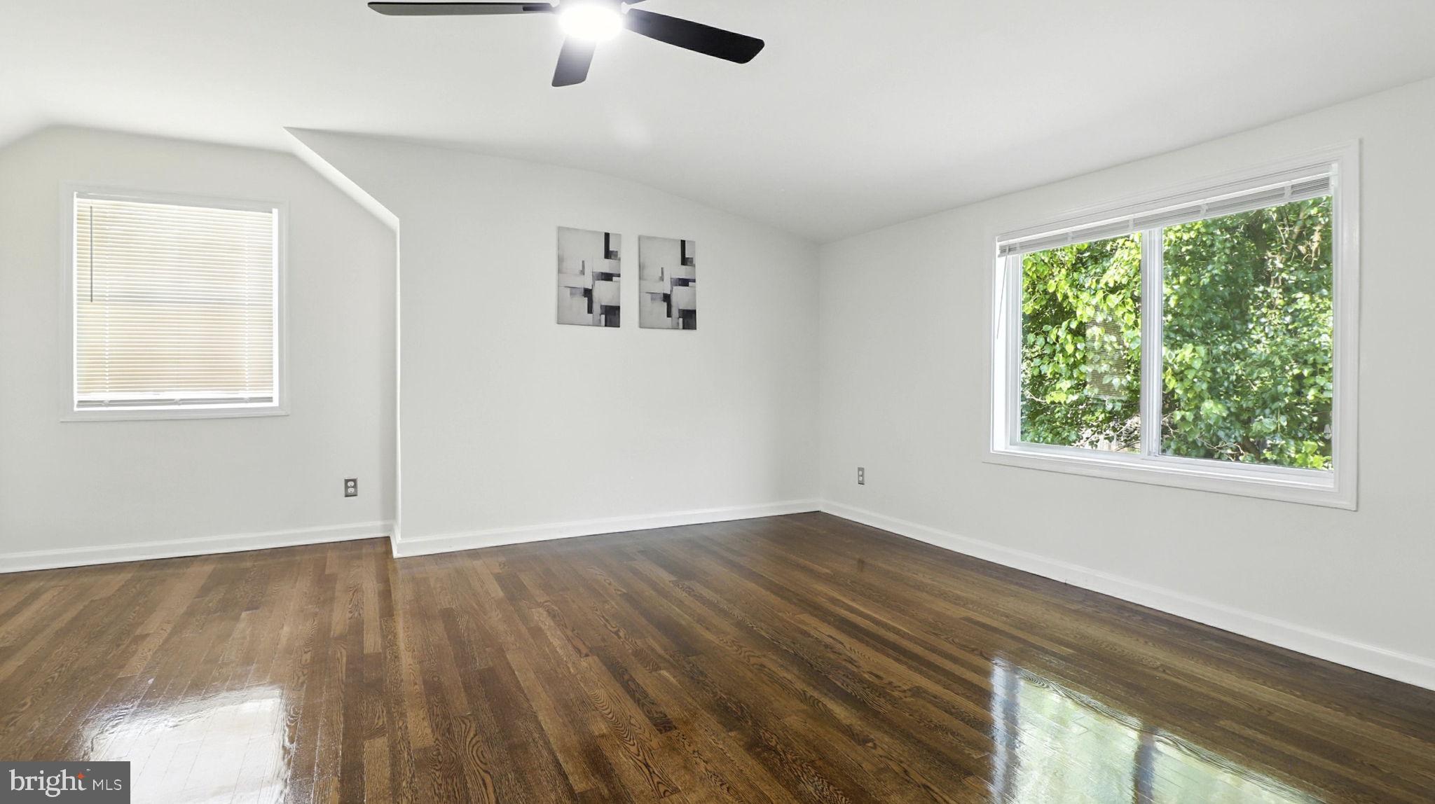 KENSINGTON - Residential