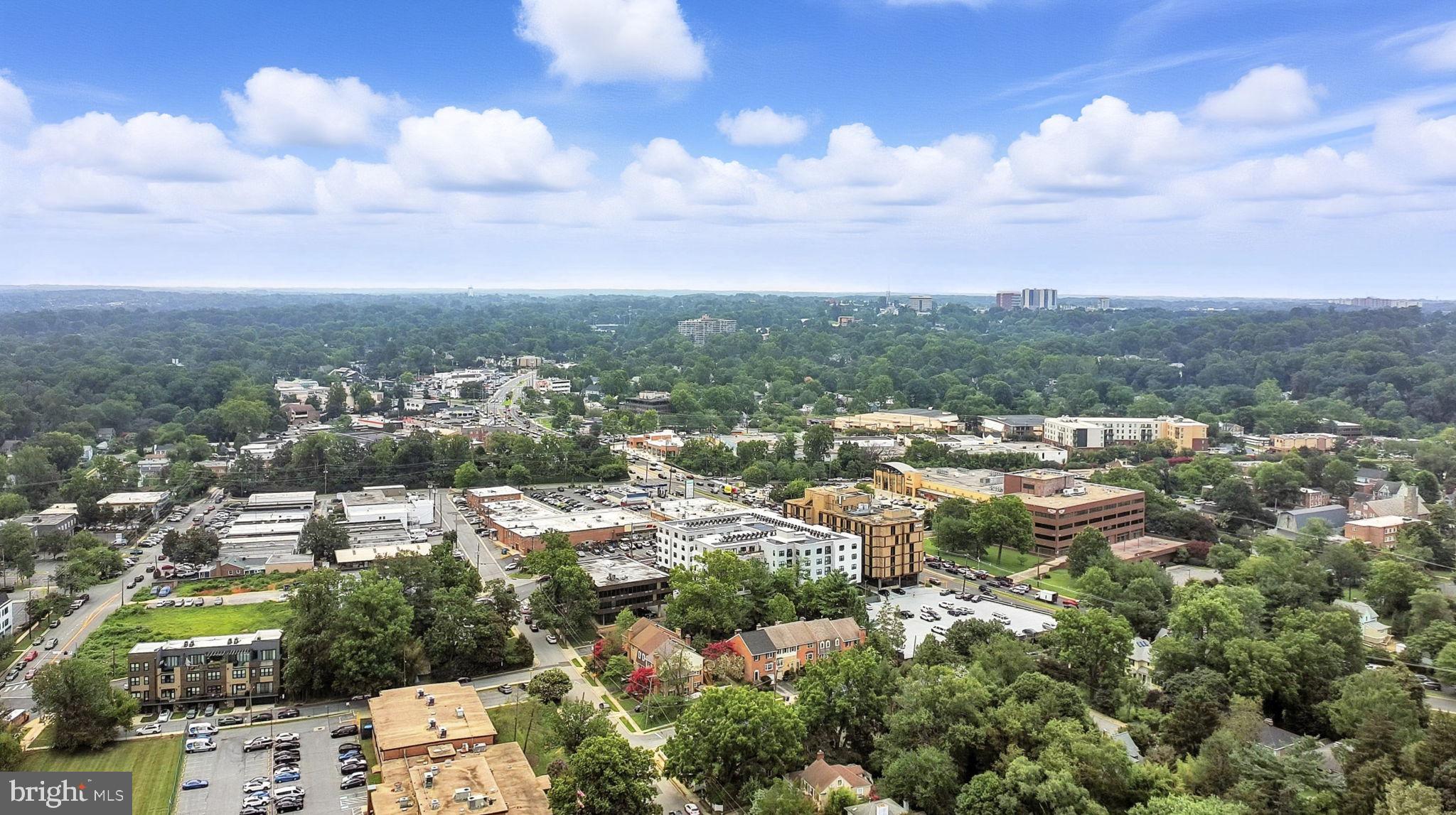 KENSINGTON - Residential