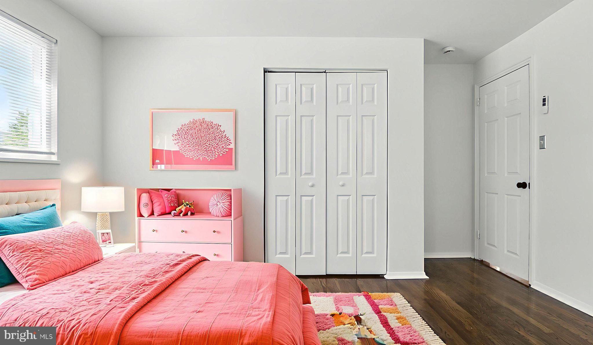 KENSINGTON - Residential