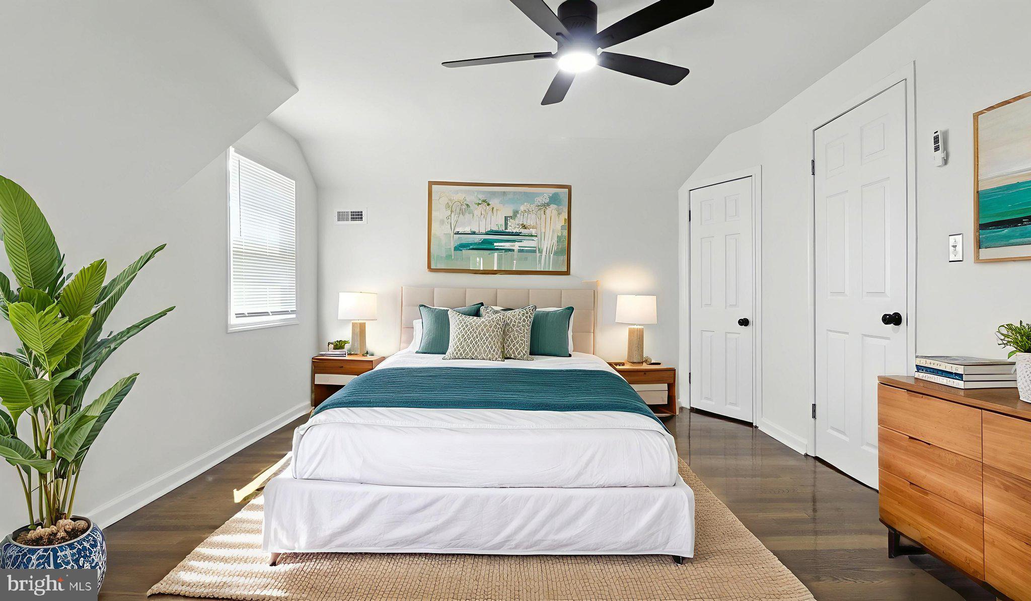 KENSINGTON - Residential