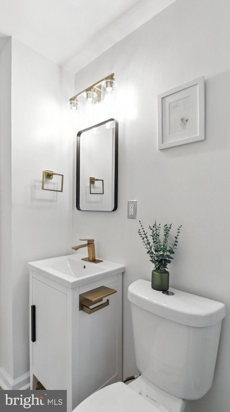 KENSINGTON - Residential