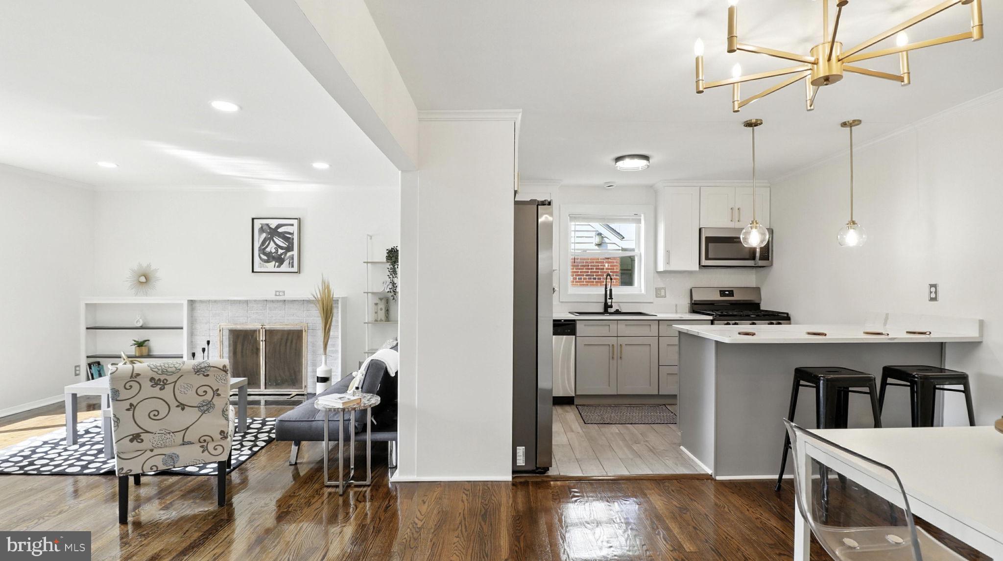 KENSINGTON - Residential