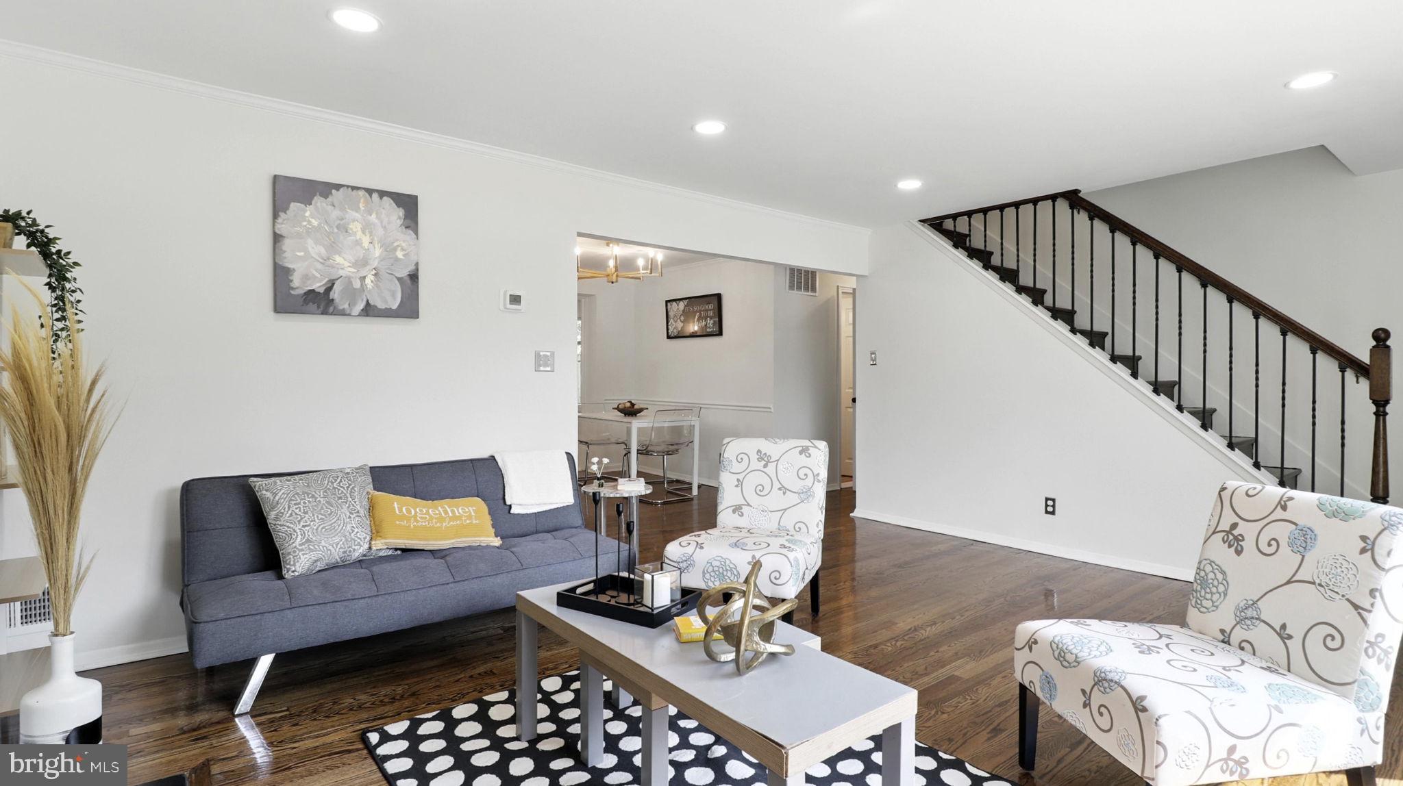 KENSINGTON - Residential