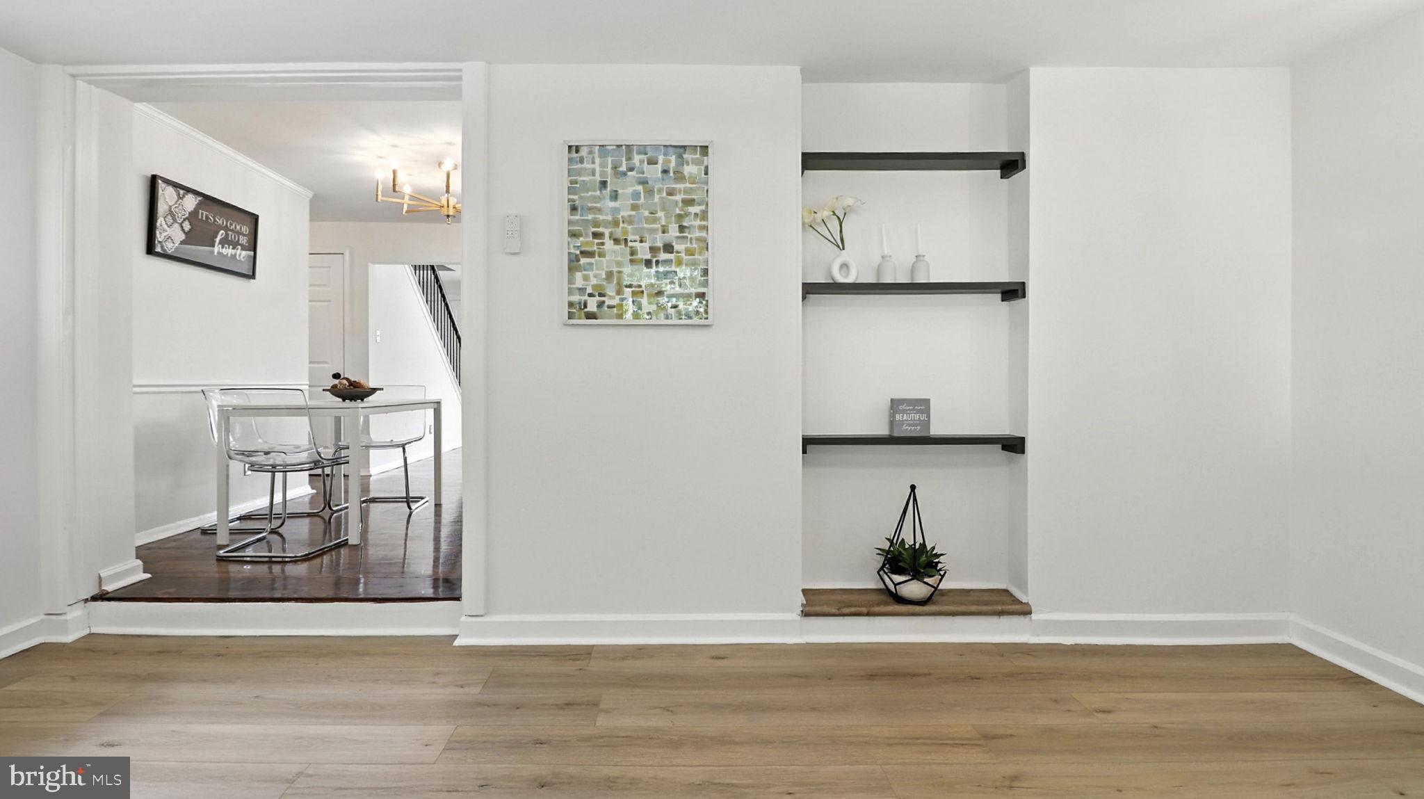 KENSINGTON - Residential