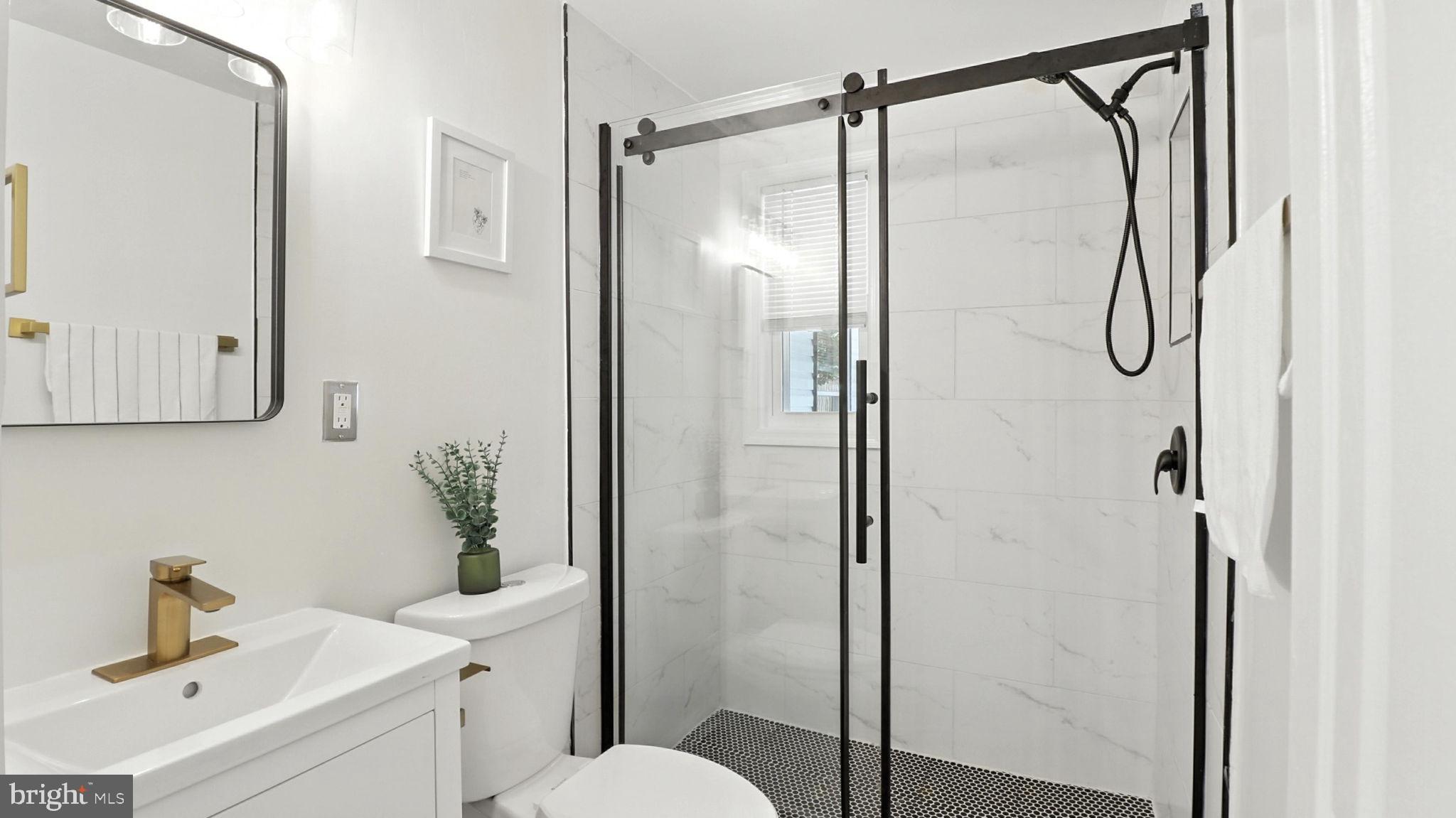 KENSINGTON - Residential